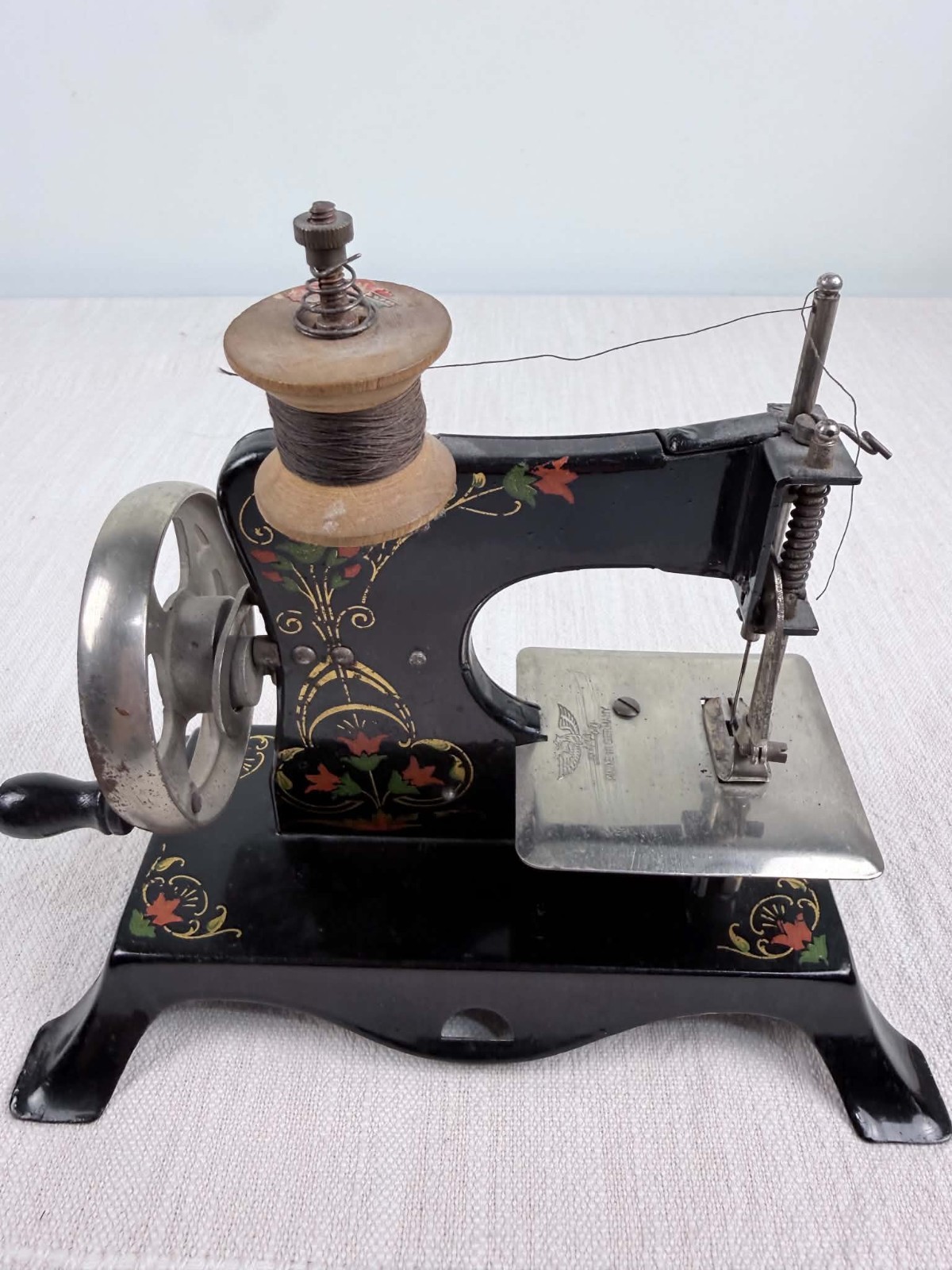 Antique Casige Toy Sewing Machine Germany Eagle Key Floral 1920s 1930s Beautiful