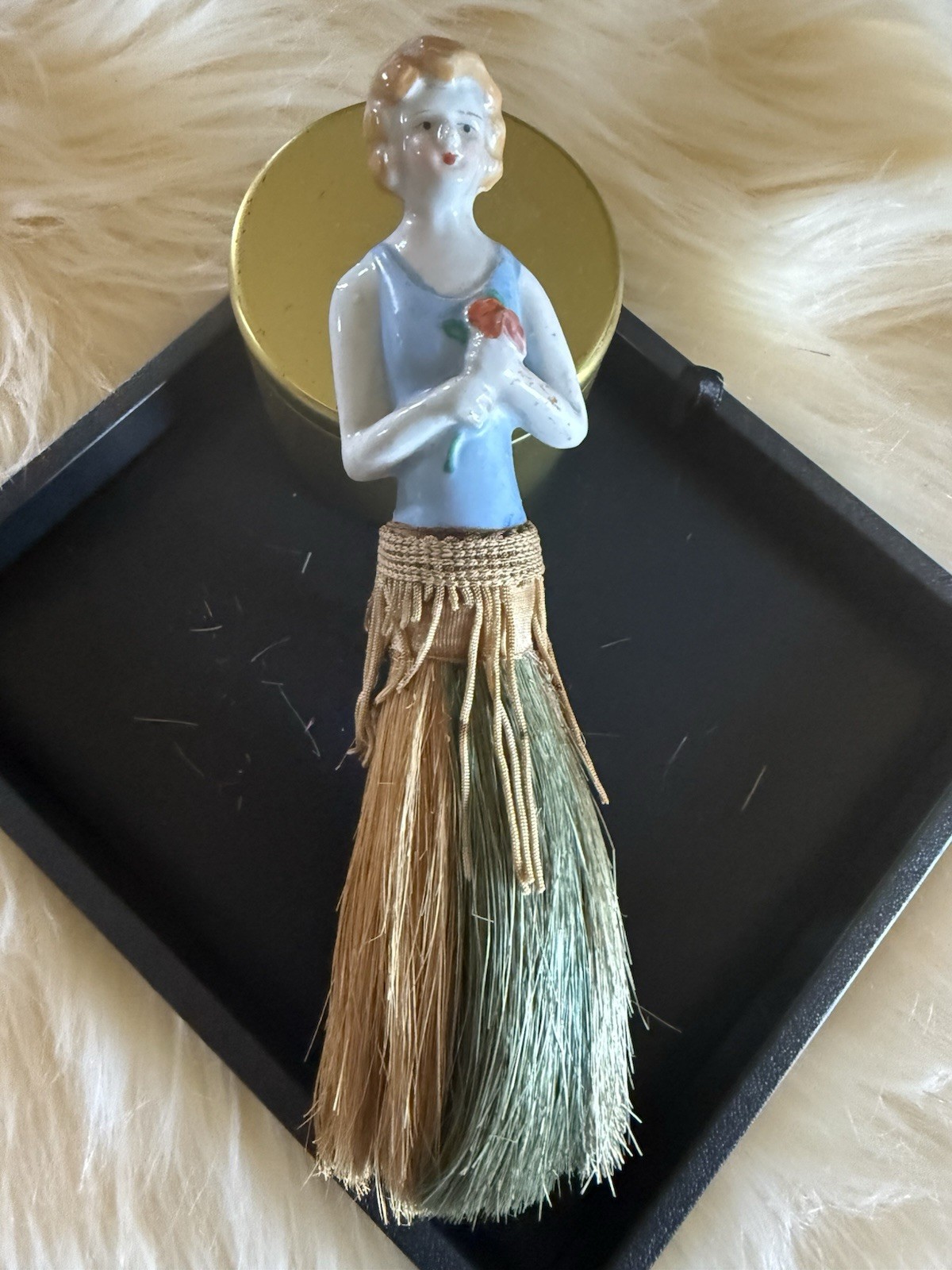 Antique 1920s Art DecoPorcelain Half Doll VanityBrush Whisk Broom Japan 8\
