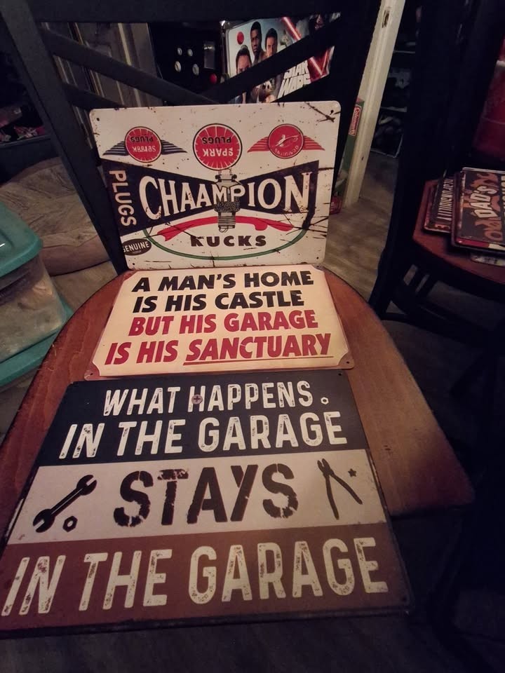 3 Pieces Reproduction Vintage Tin Signs, Gas Oil Car Metal Signs for Garage Man