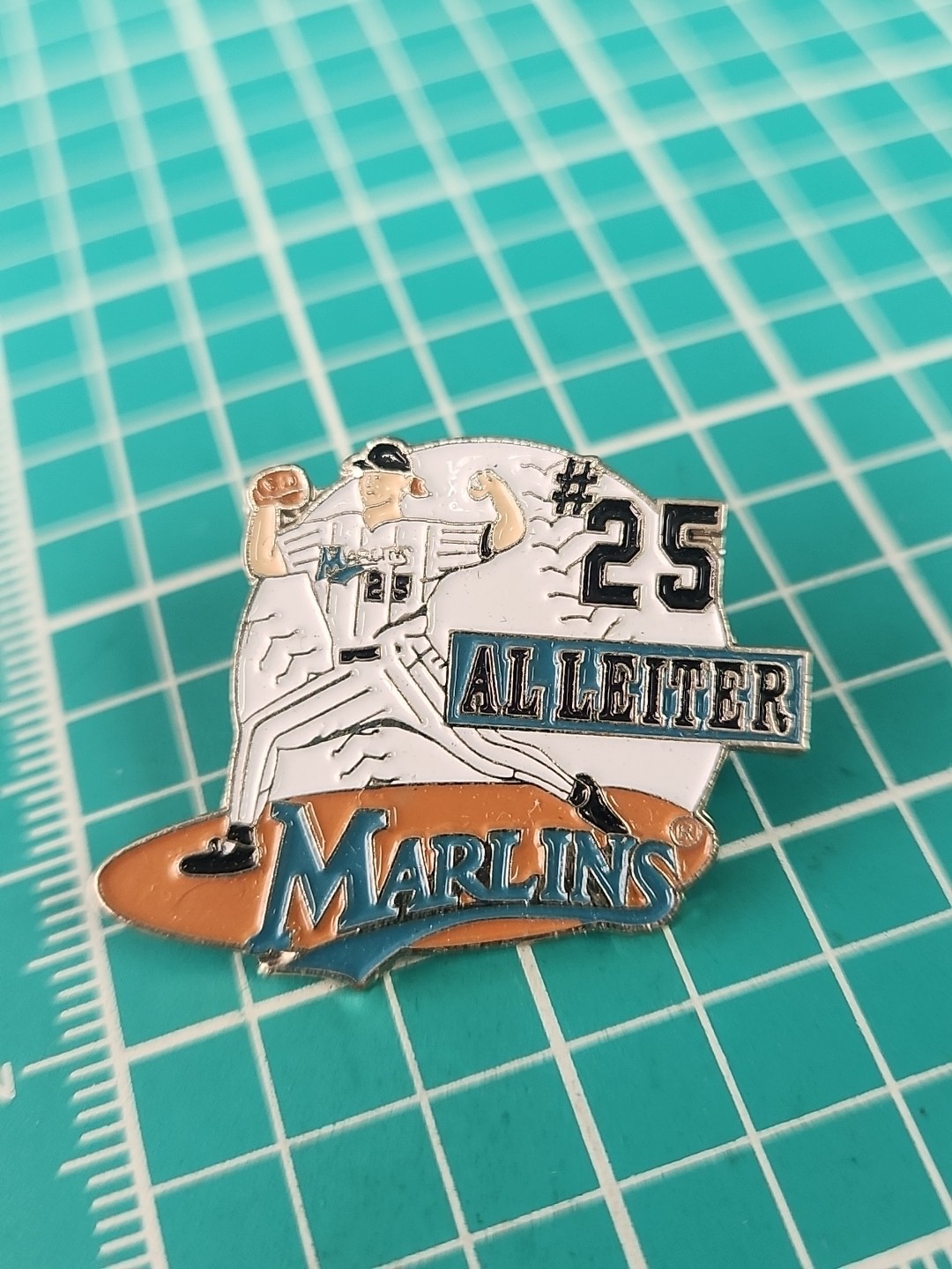  Vtg MLB Forida Marlins #25 Al Leiter 1996 Silver Tone Lapel Pin
