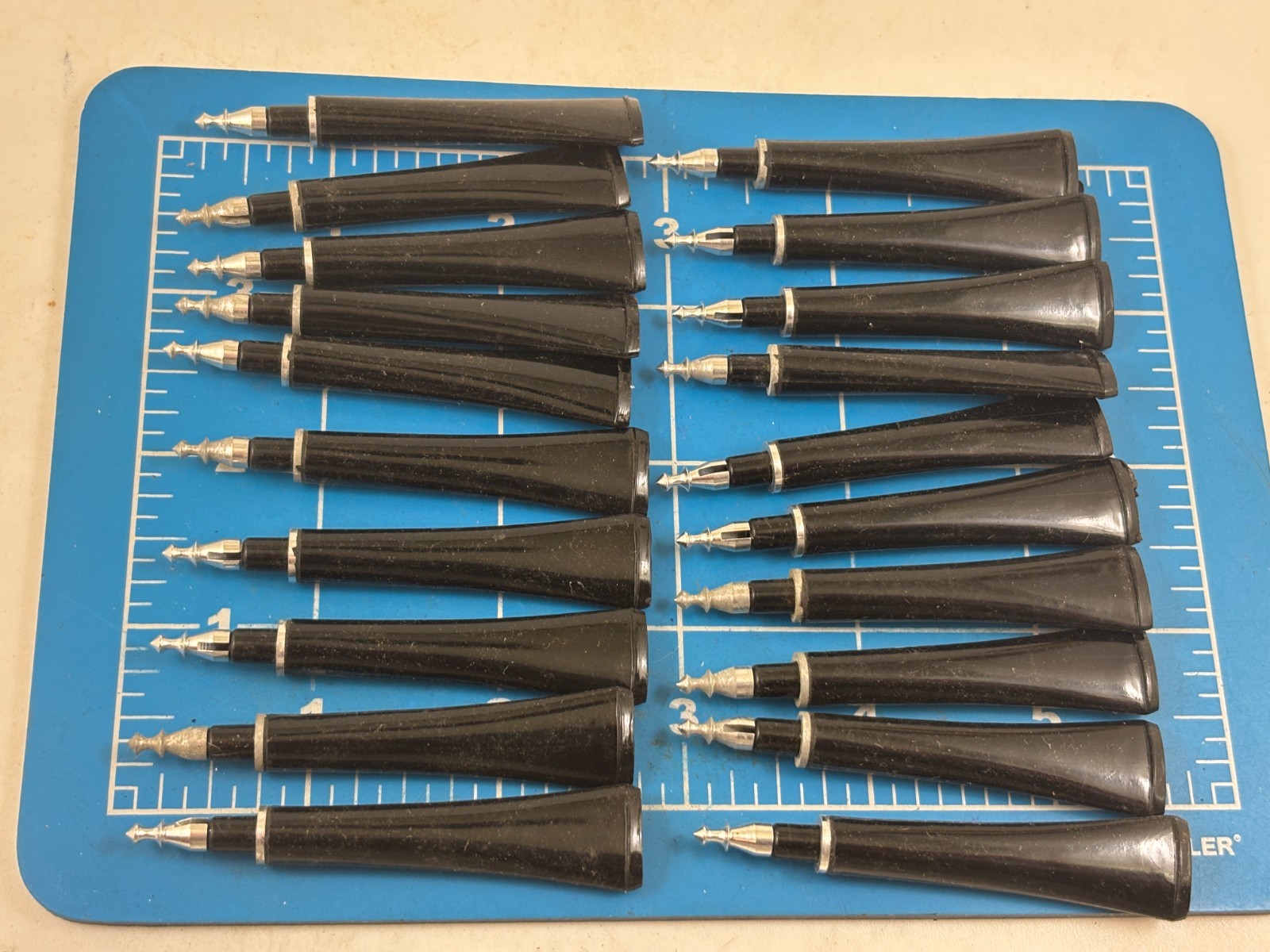 Judd's Lot of 20 Never Used Mini Black Plastic Pipe Stems