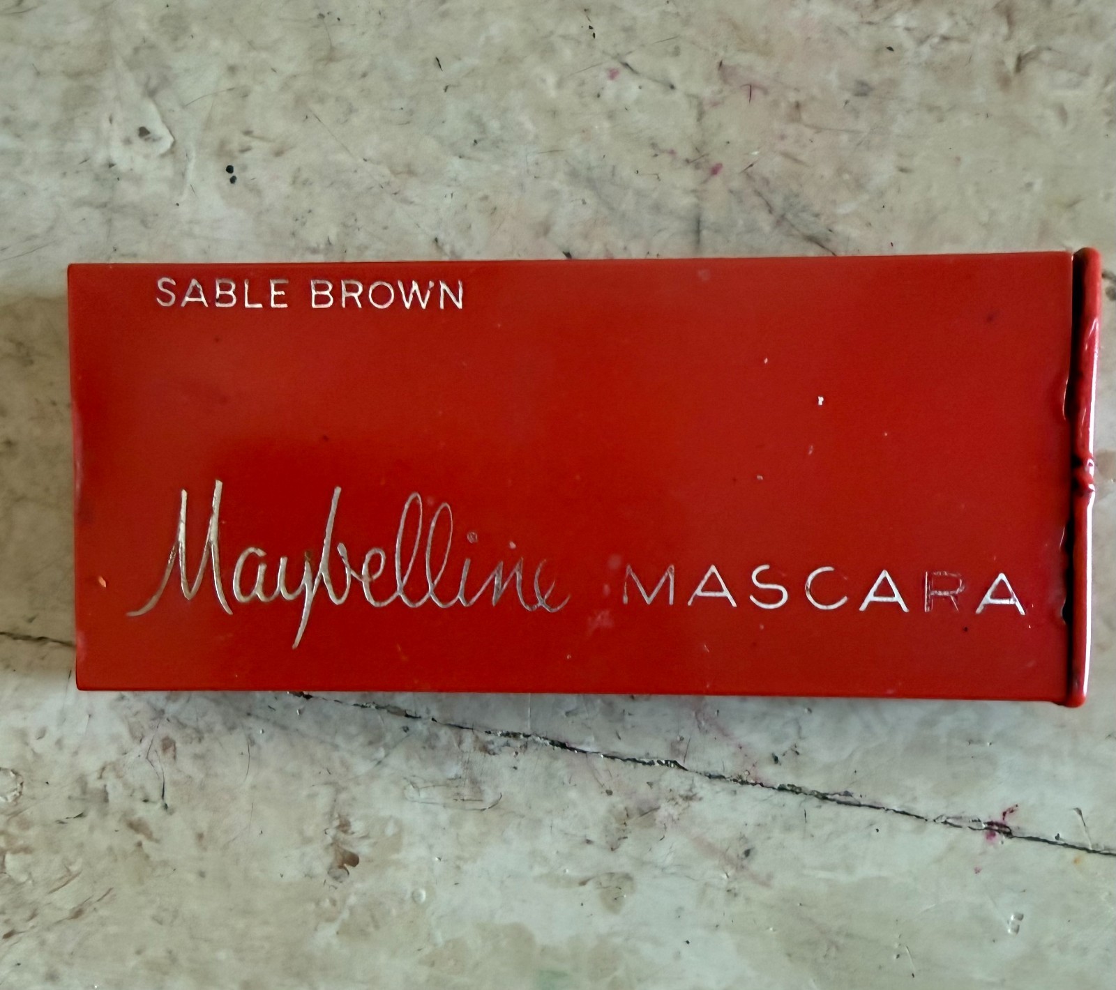 MAYBELLINE Sable Brown CAKE MASCARA CELLULOID BRUSH RED SLIDE CASE 1960\'s