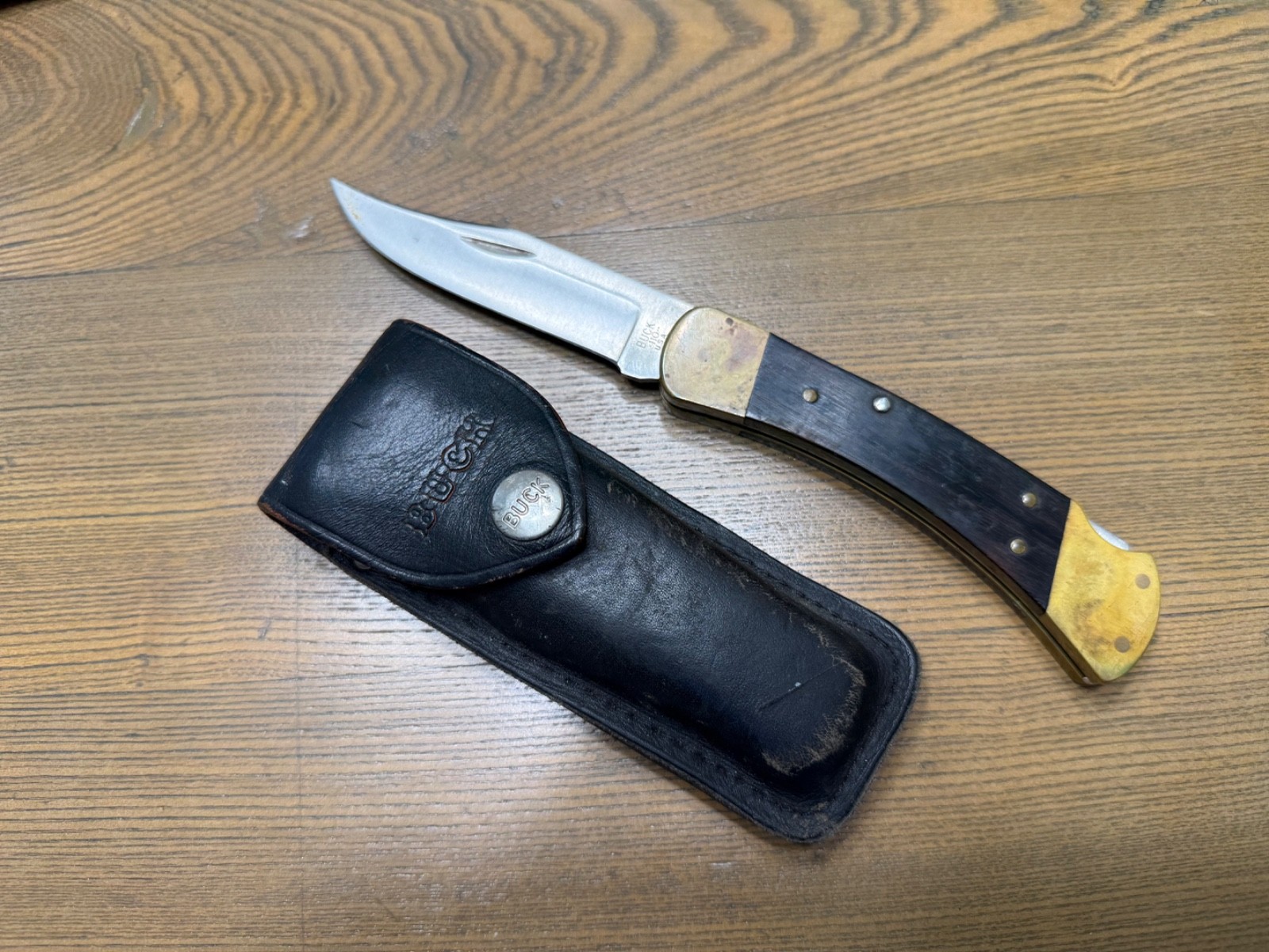 VINTAGE BUCK 110 USA folding blade hunting knife Verynice FROM 1980-81 W/ SHEATH