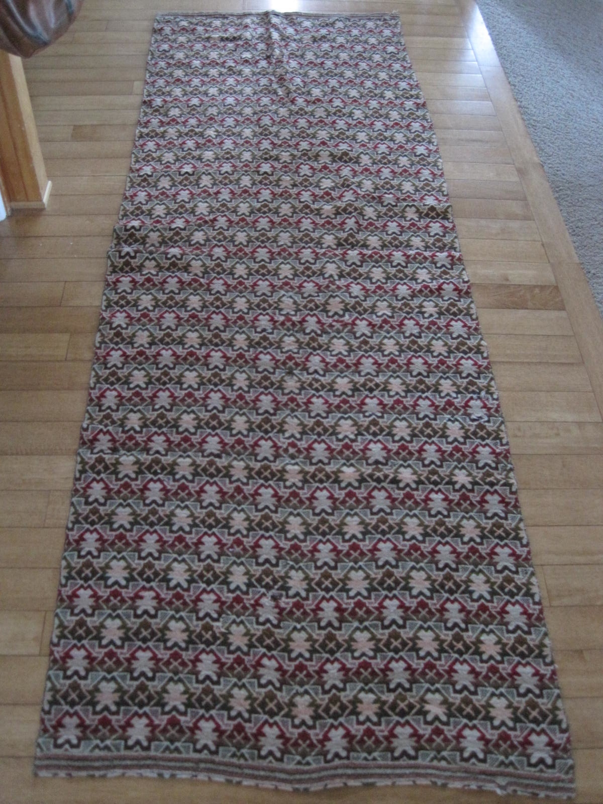 Early American Textile Red Green 98\