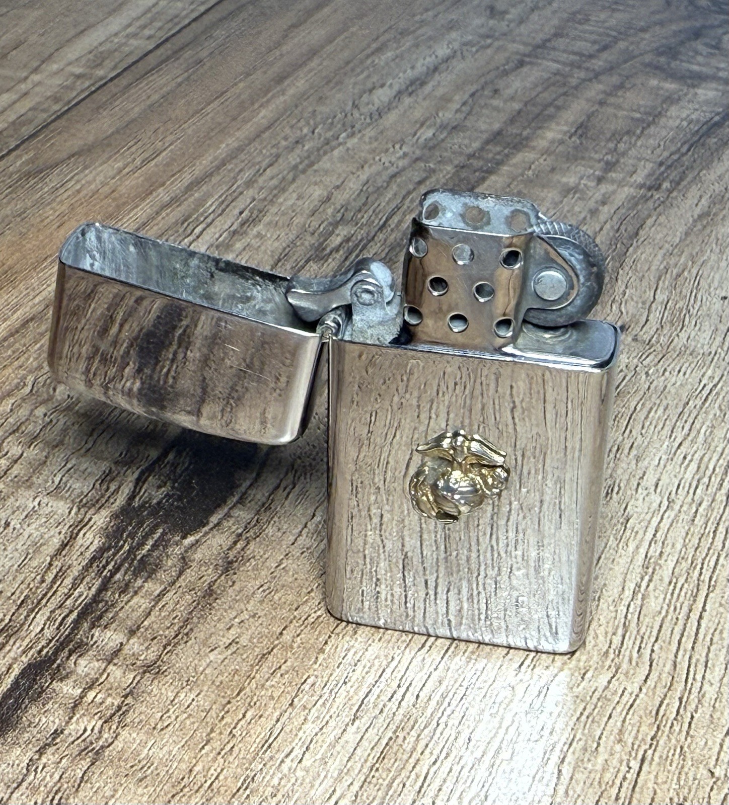 Vintage SLIM Zippo 1980 United States Marine Corps Lighter Silver
