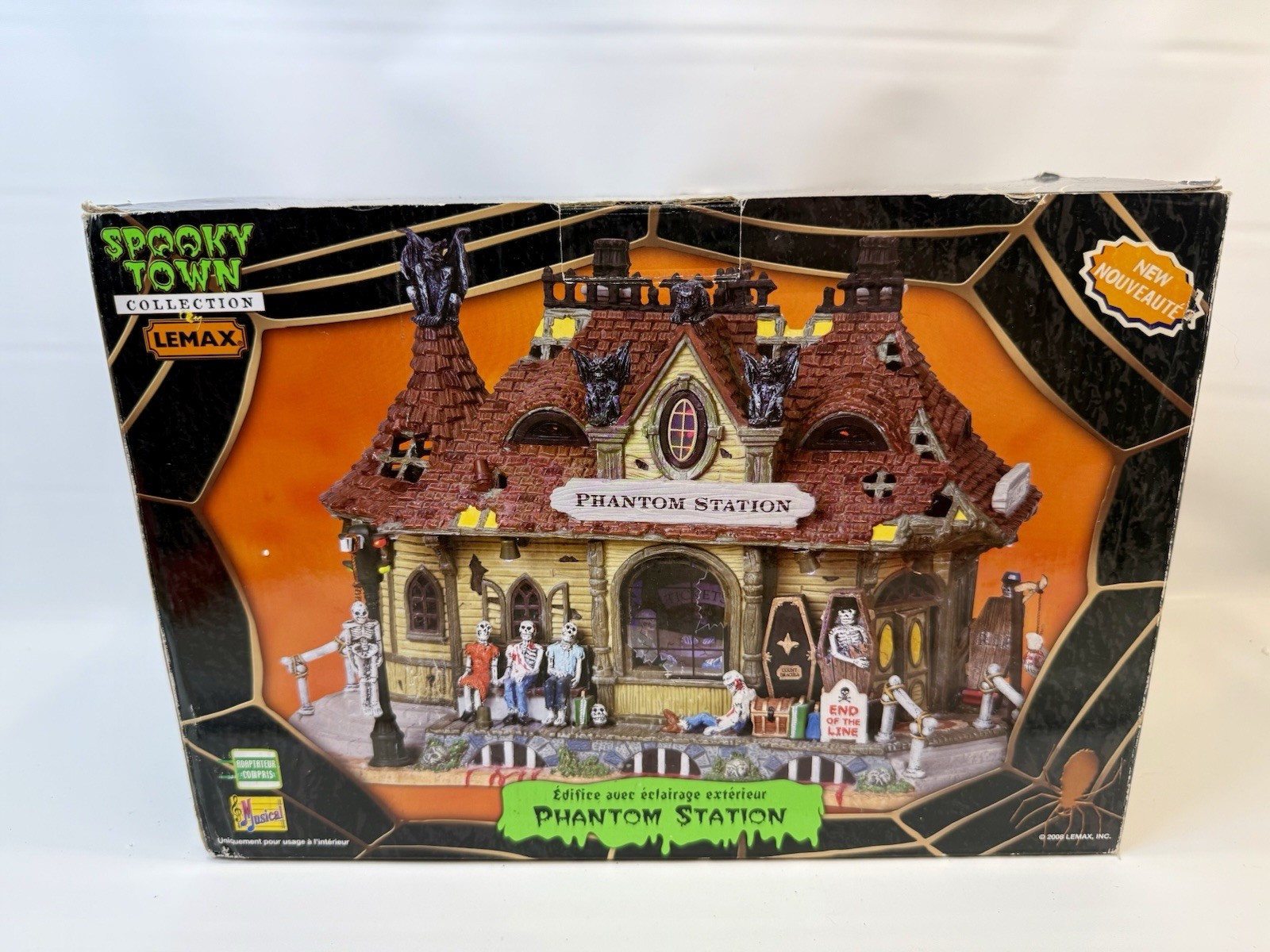 2008 Lemax Spooky Town Phantom Station #85661: Very Good Condition In Box, Works