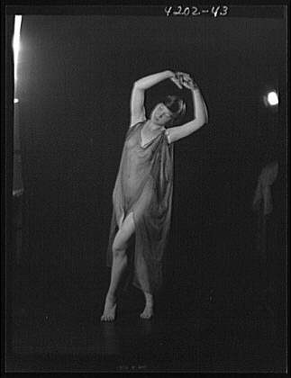 Photo:Eugenie Miss Dancer 1923 Woman Performer Costume