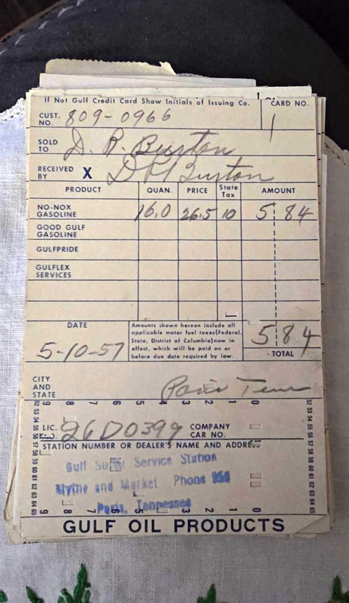1957 Gulf Oil Gas Receipts Lot of 70 Tennessee Kentucky Vintage Petroliana