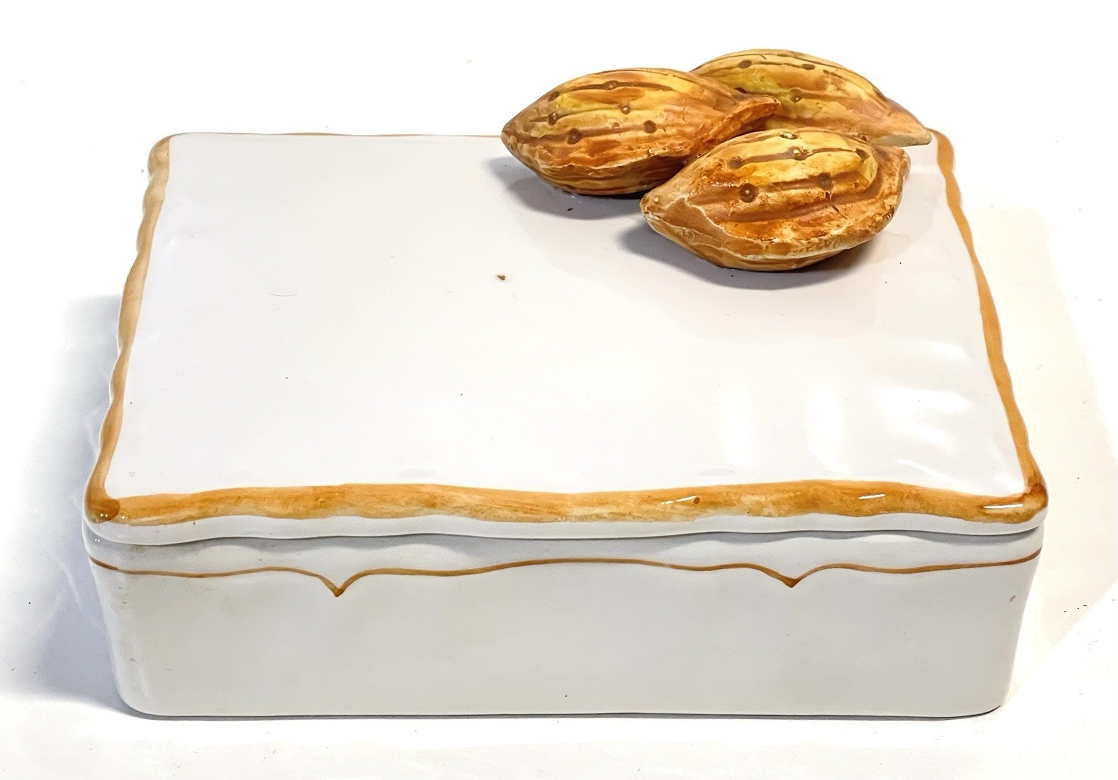 Vintage Mancioli Italy Trompe L'oeil Ceramic Box MCM Mid Century