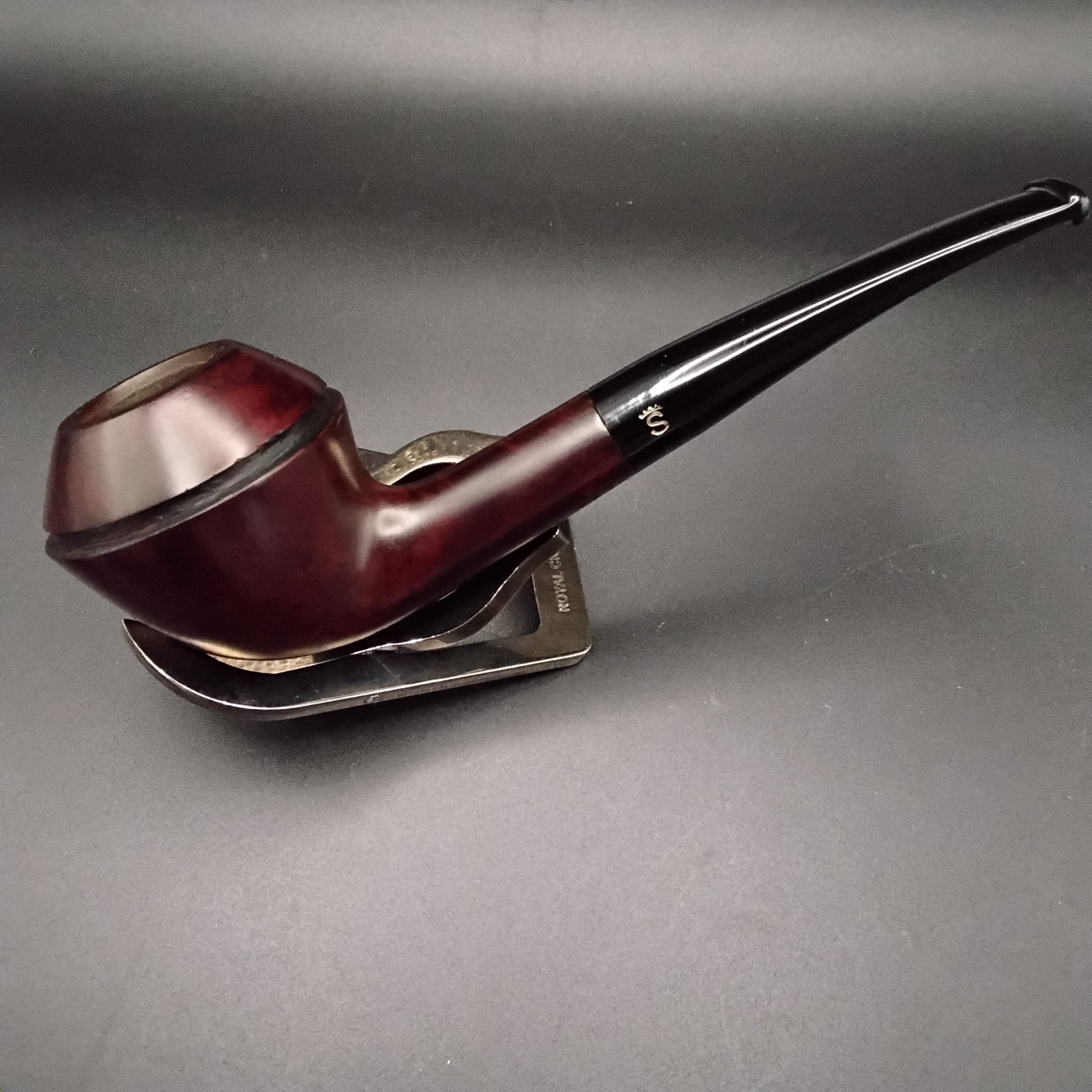 Professionally modified and restored Stanwell #406 tobacco smoking pipe 