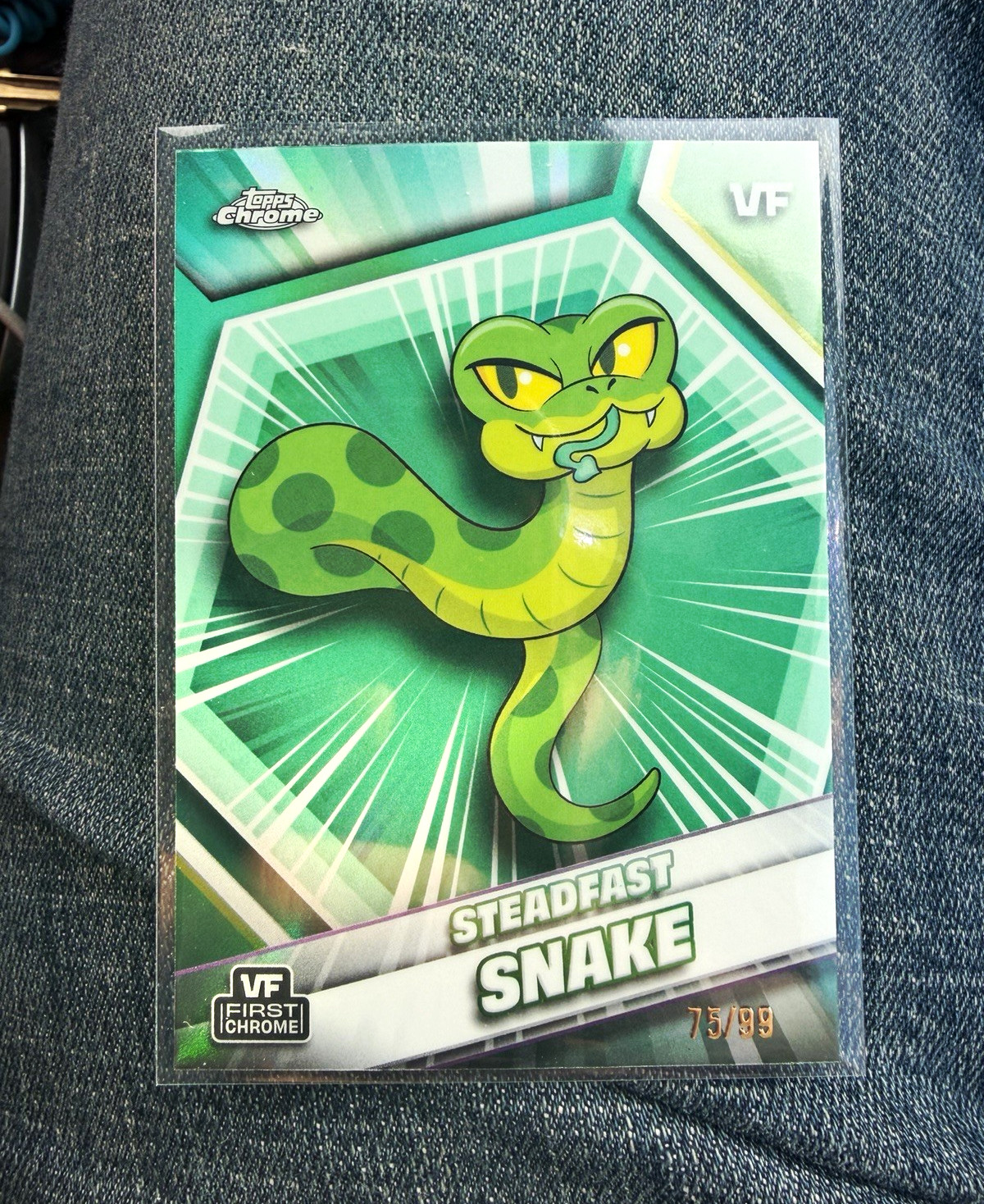 color match 2026 Topps Chrome VeeFriends Steadfast Snake SP Green Refractor /99