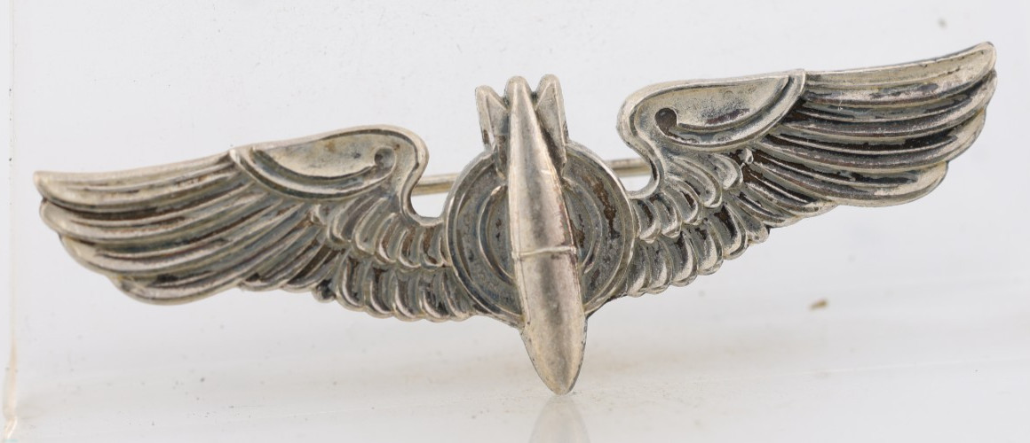 WW2 \'BALFOUR\' STERLING SILVER 925 US BOMBER BOMBARDIER WINGS PIN, 2\