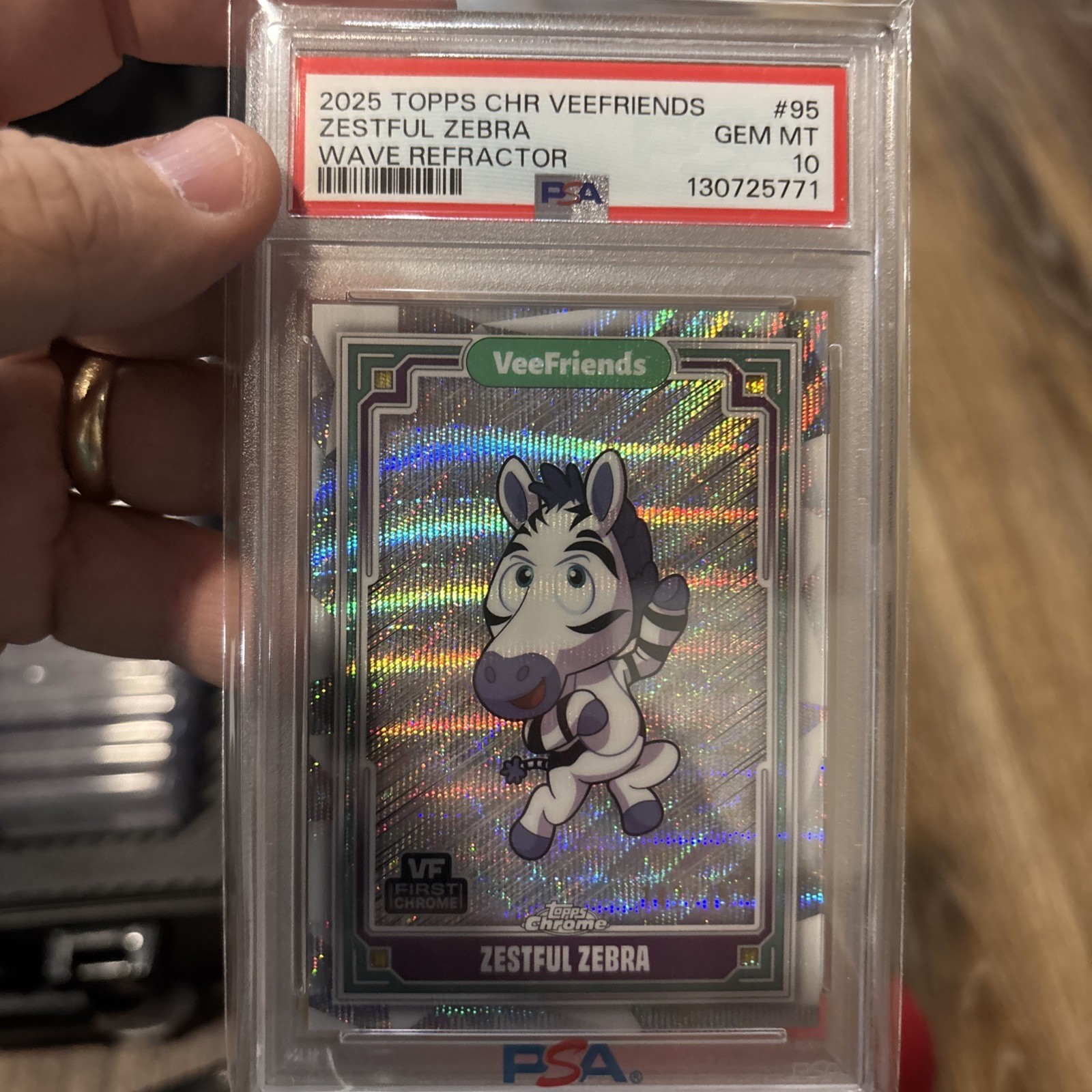 Zestful Zebra - Wave /150 - VeeFriends 2025 Topps Chrome