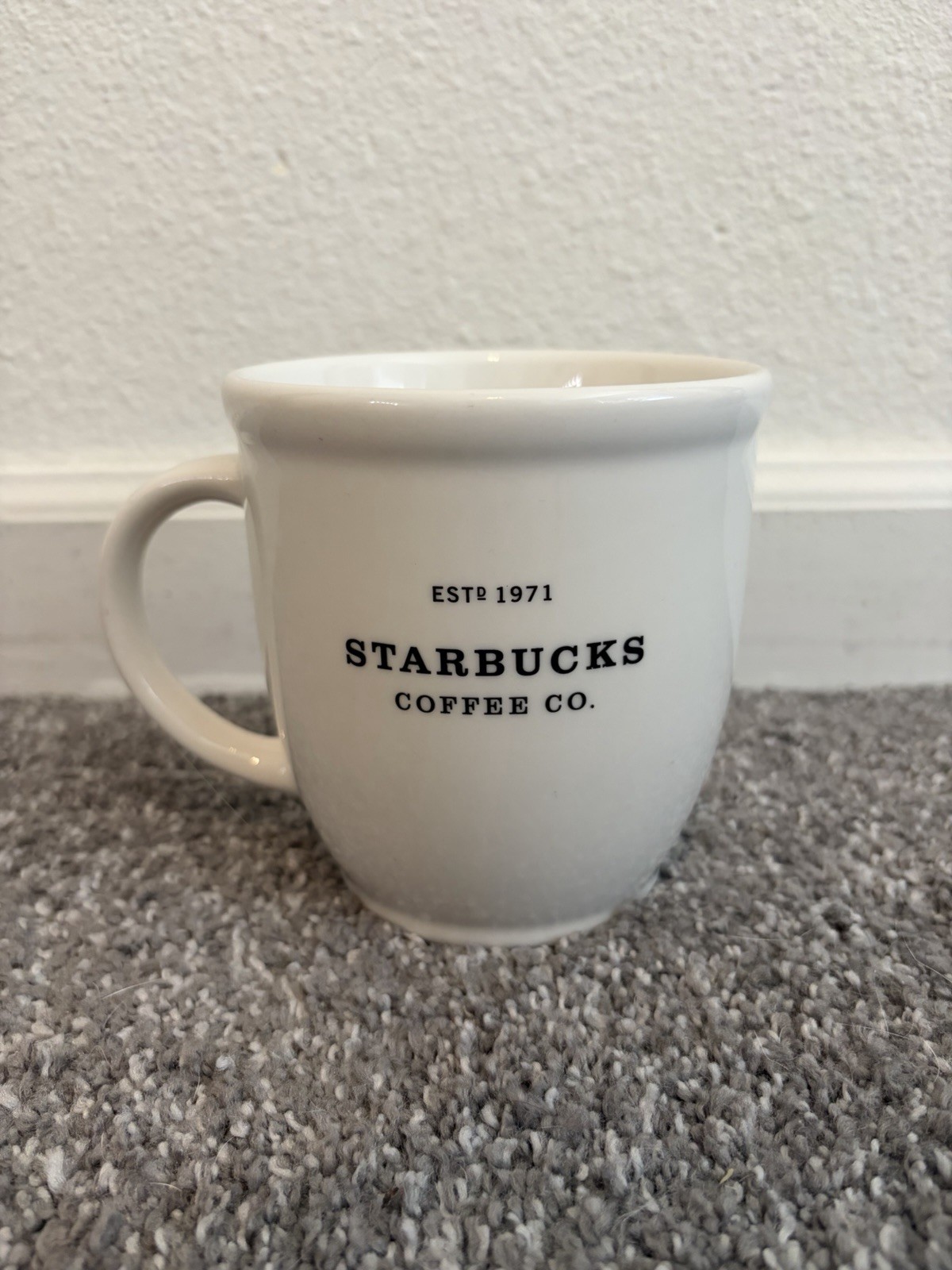 Starbucks Coffee Co. Est. 1971 Barista Mug Coffee & Tea, White/Black Starbucks Coffee Co. Est. 1971 Barista Mug Coffee & Tea, White/Black