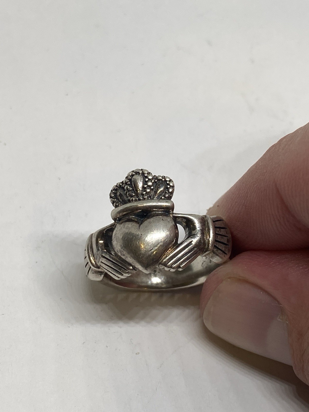 VINTAGE MADE IN IRELAND SOLVAR 12g SIZE 8 CLADDAGH RING STERLING SILVER QUALITY