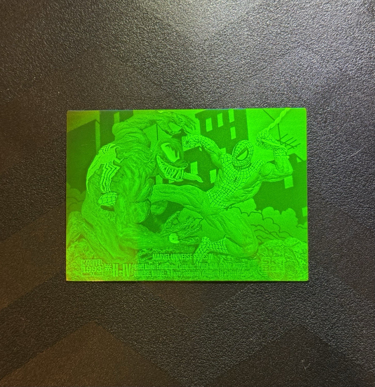 Marvel Universe 1993 Spider-Man vs Venom Hologram NM+ FRESHLY PULLED (Grade It)