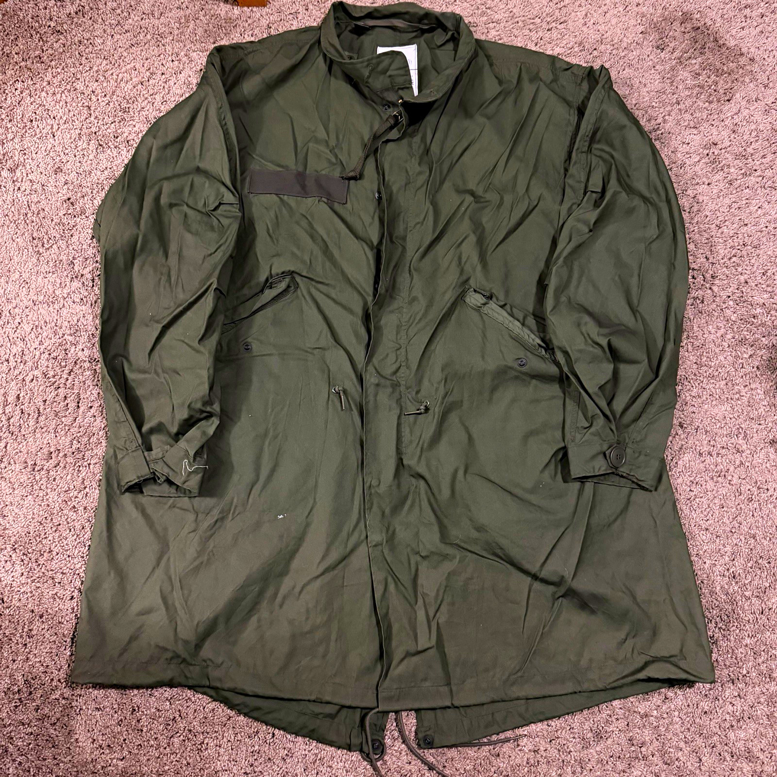 Vintage 80s U.S. Military M-65 Fishtail Extreme Cold Weather Parka Jacket Large