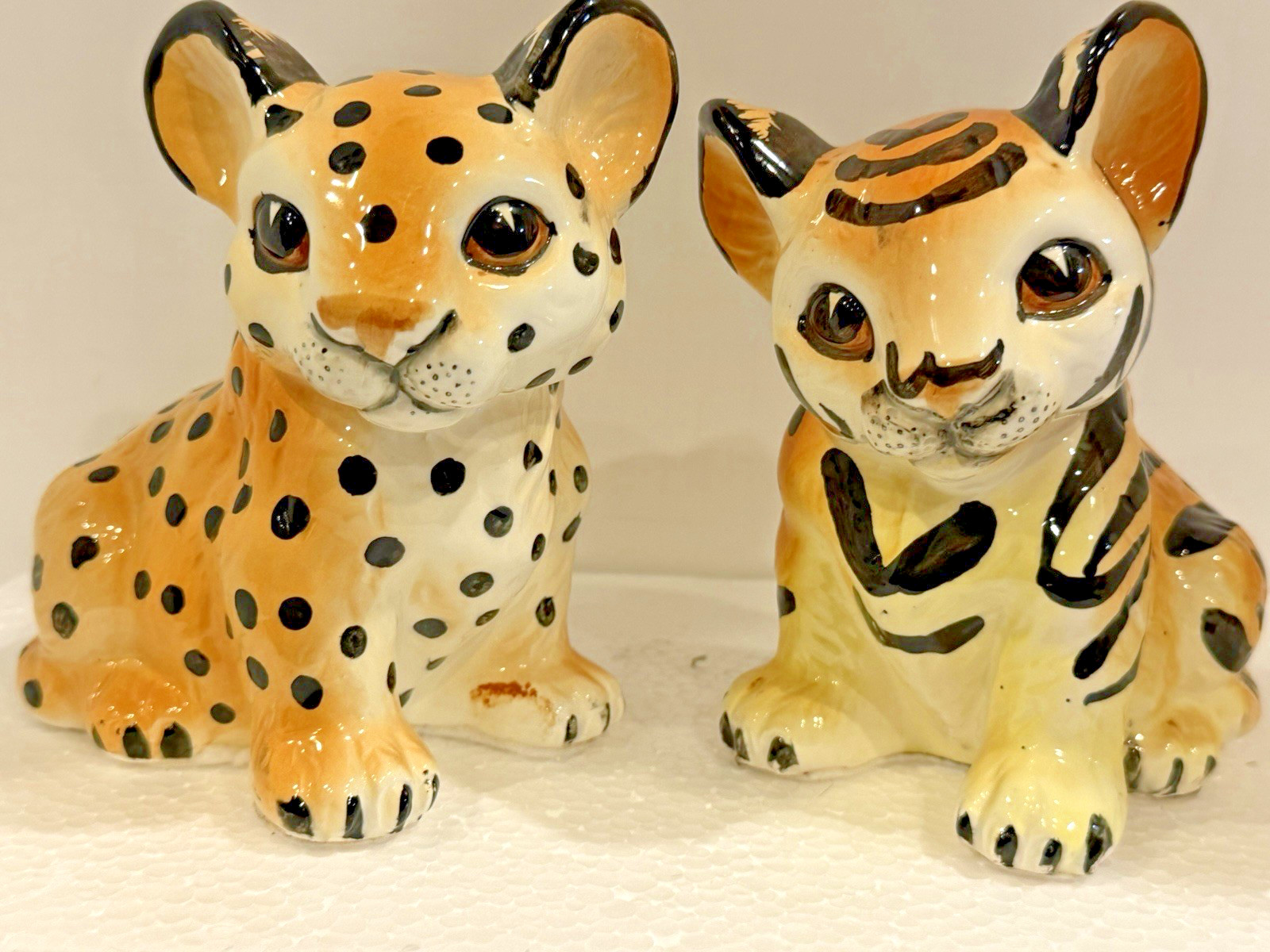 Set of 2 VTG 60s Shafford Japan Tiger & Leopard/Cheetah Cub Ceramic Figurines