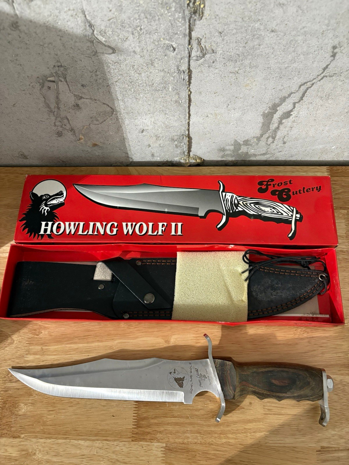 Frost Cutlery Howling Wolf II 17-167FW 16.75\