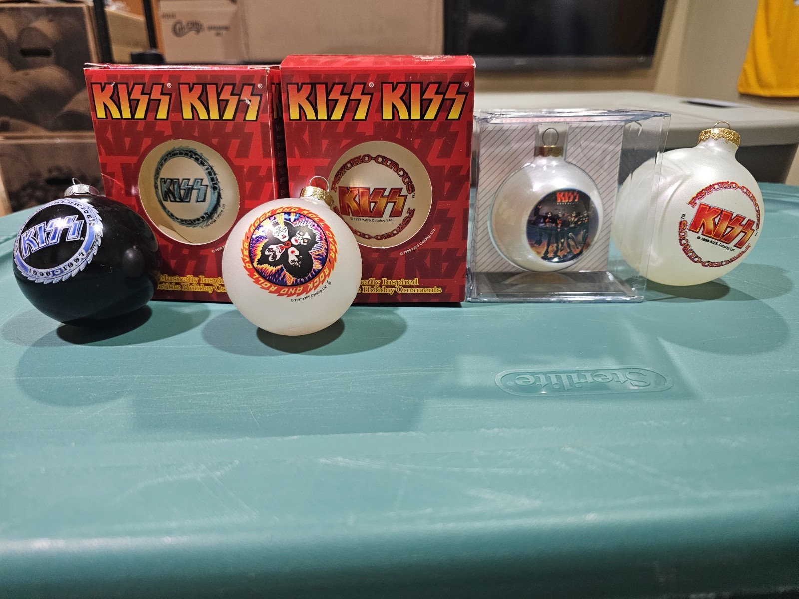 Kiss Christmas Ornament Set of 6