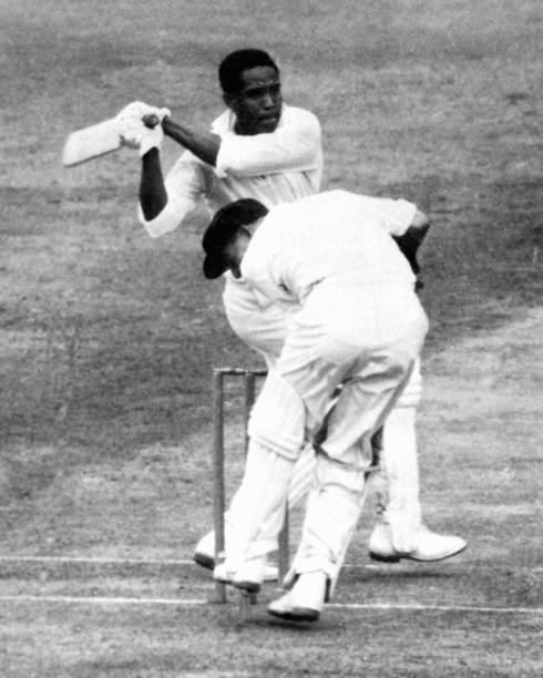 Garfield Sobers swings Benaud four wicket-keeper WGrout ducks - 1961 Old Photo