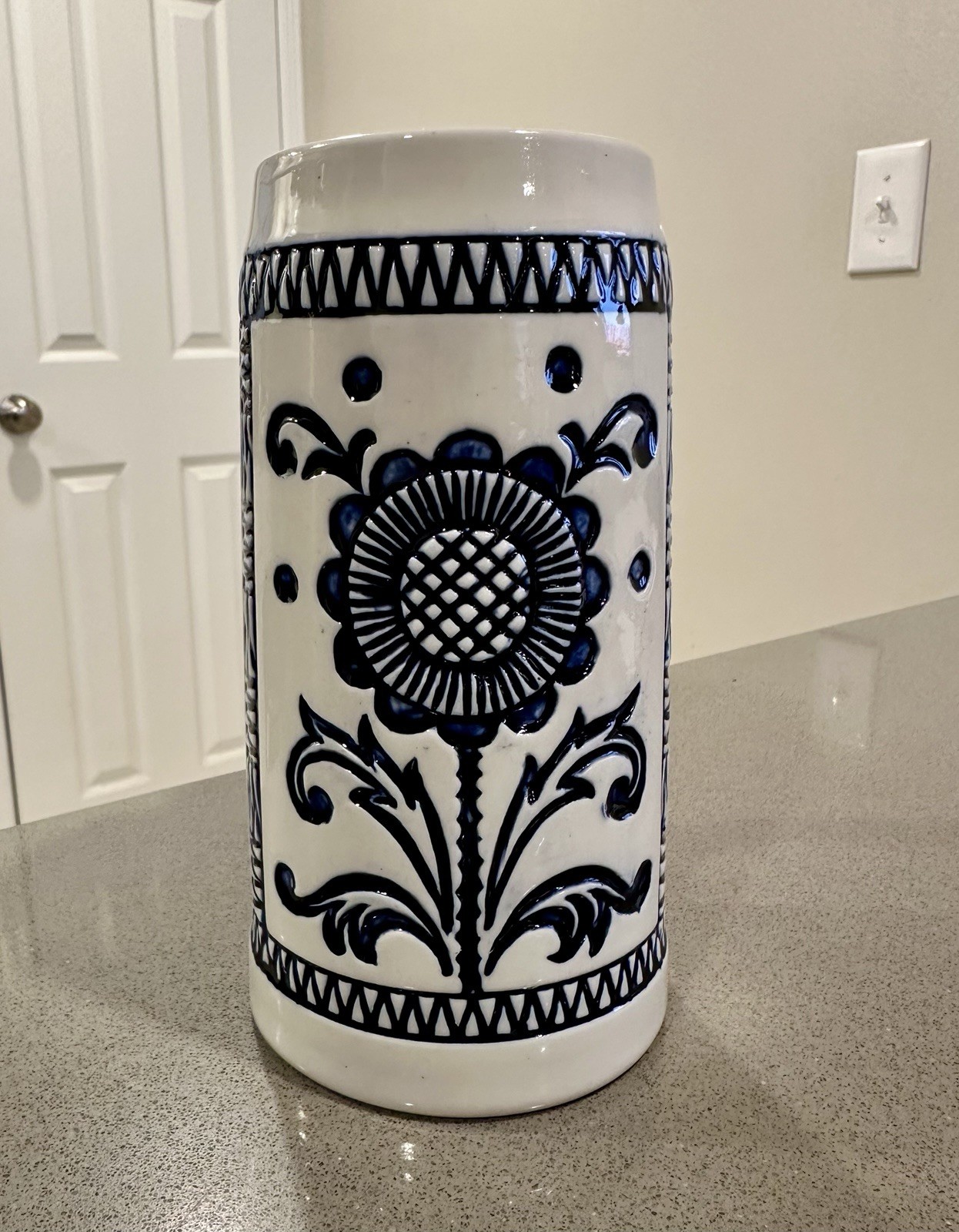 Vintage Ceramarte Brazil Blue Delft Floral Beer Stein Mug Americano 6.5”