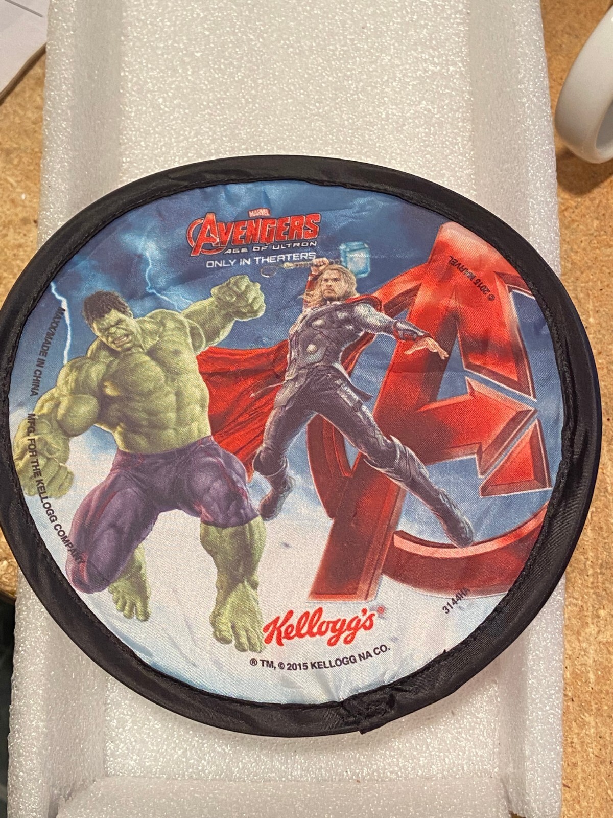 Kellogg\'s Avengers Soft Flyer Disc (Hulk/Thor *Nice Condition/No Package* lll1