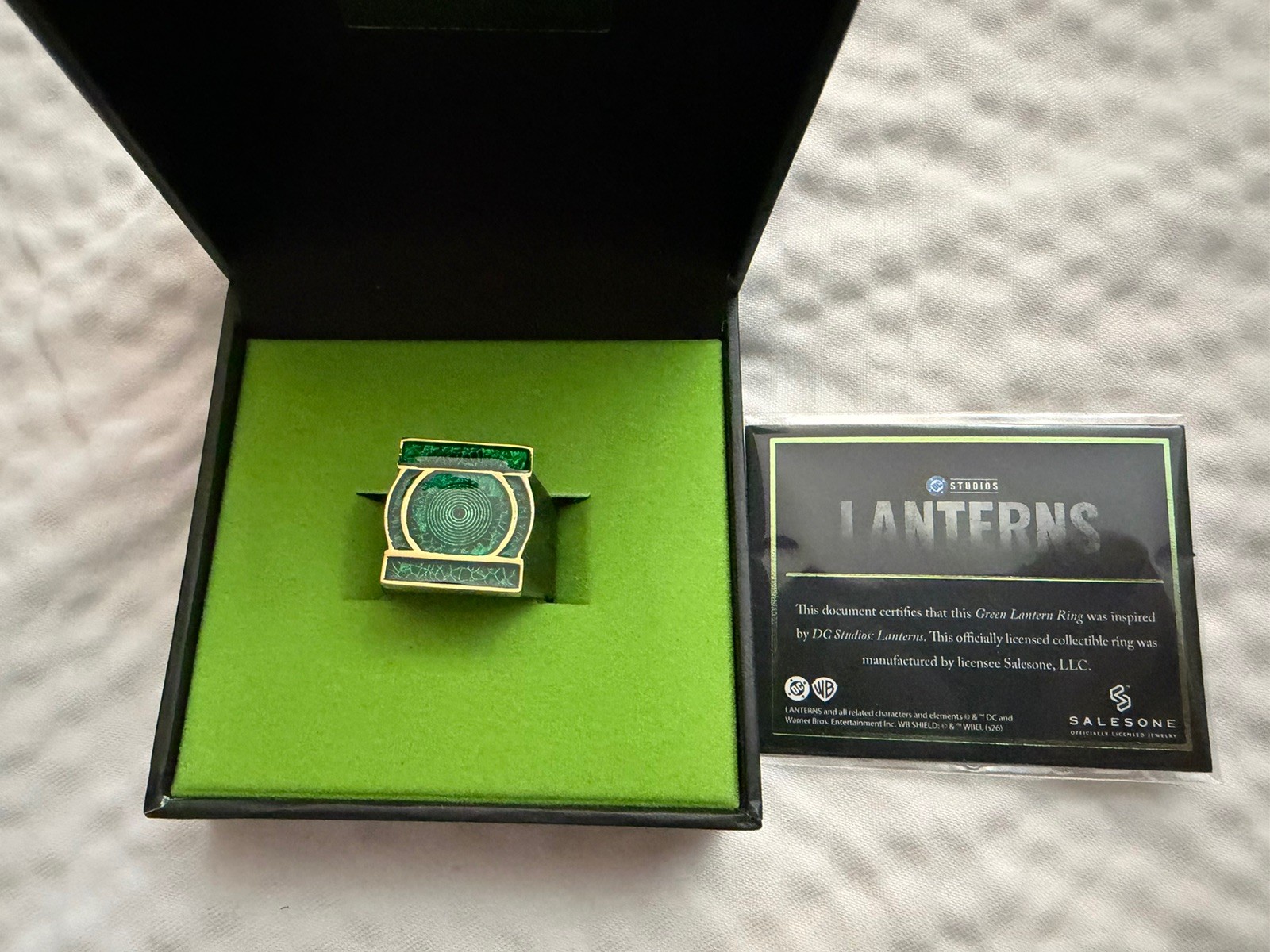 2026 DC SHOP GREEN LANTERN RING OFFICIAL PROP REPLICA LANTERNS SIZE 10 BRAND NEW 2026 DC SHOP GREEN LANTERN RING OFFICIAL PROP REPLICA LANTERNS SIZE 10 BRAND NEW