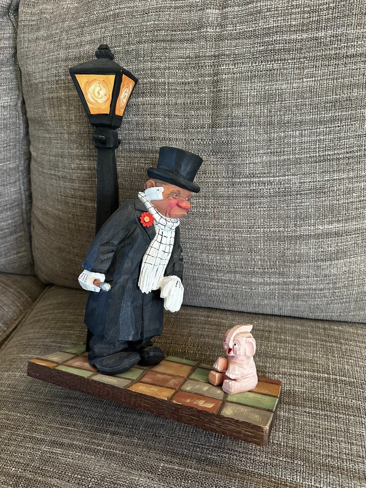 Vintage C.O. Trygg 1976 Hand Carved Wood Sculpture Victorian Gentleman Dog