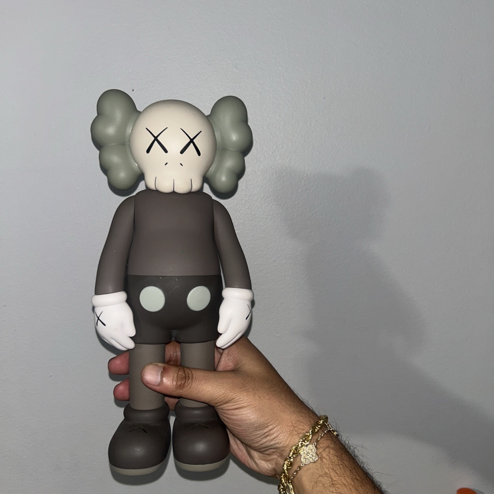 KAWS x Medicom Toy Corp \'Companion (Full-Body)\' 2016 Doll Figure 11\