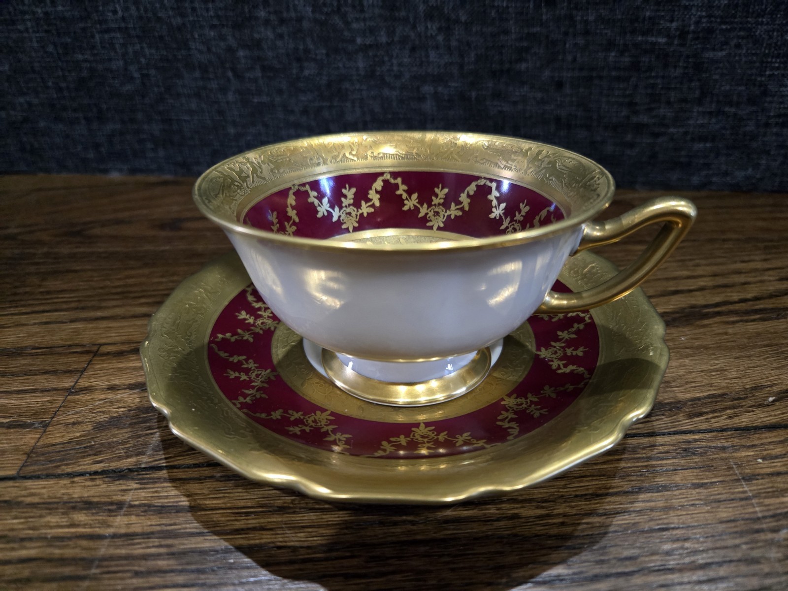 Antique Thomas Ivory Bavaria Porcelain 24K Gold Burgundy Teacup