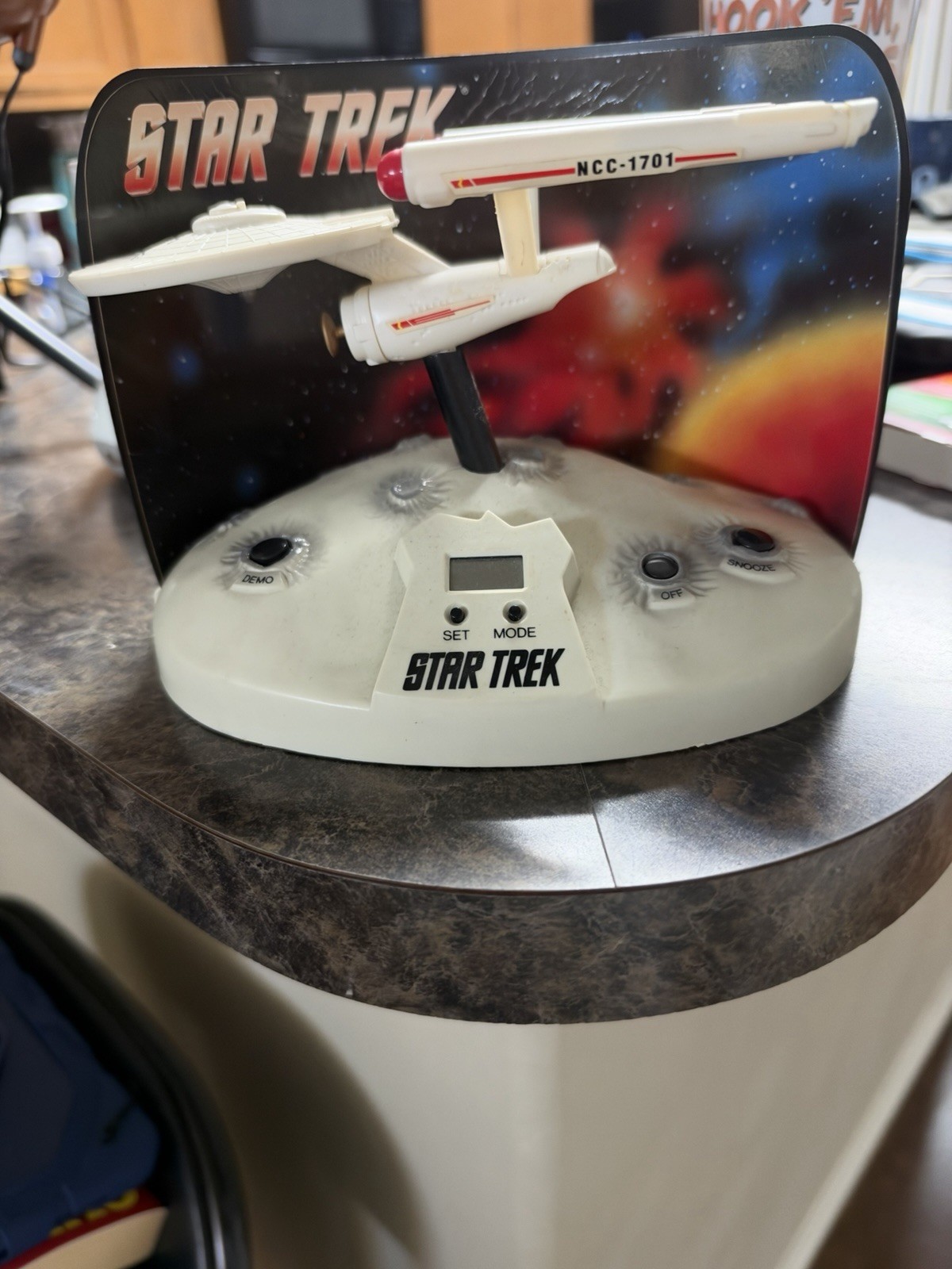 Vintage 1993 Star Trek U.S.S. Enterprise NCC-1701 Talking Alarm Clock Working