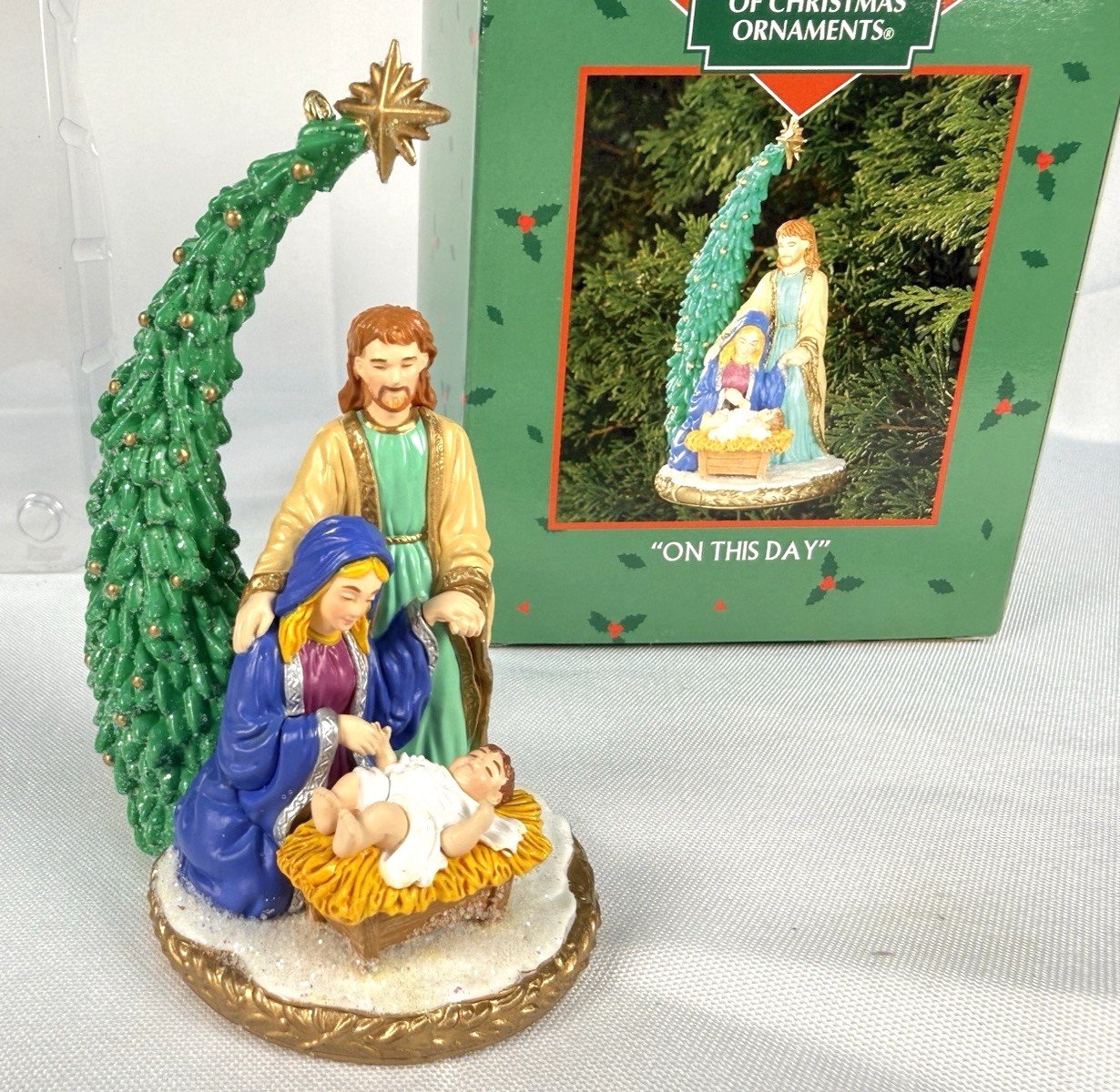 Enesco Treasury of Christmas Ornament On This Day 2002 Nativity #108795 Boxed