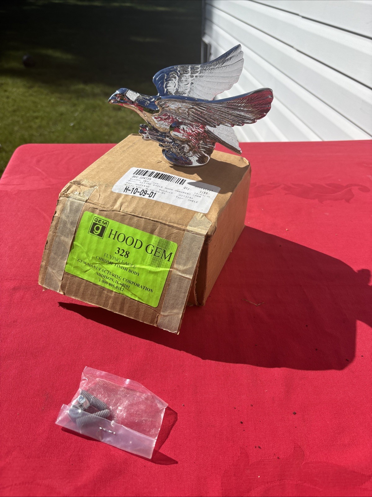 CHROME AMERICAN FLYING EAGLE HOOD ORNAMENT UNUSED Gem 328