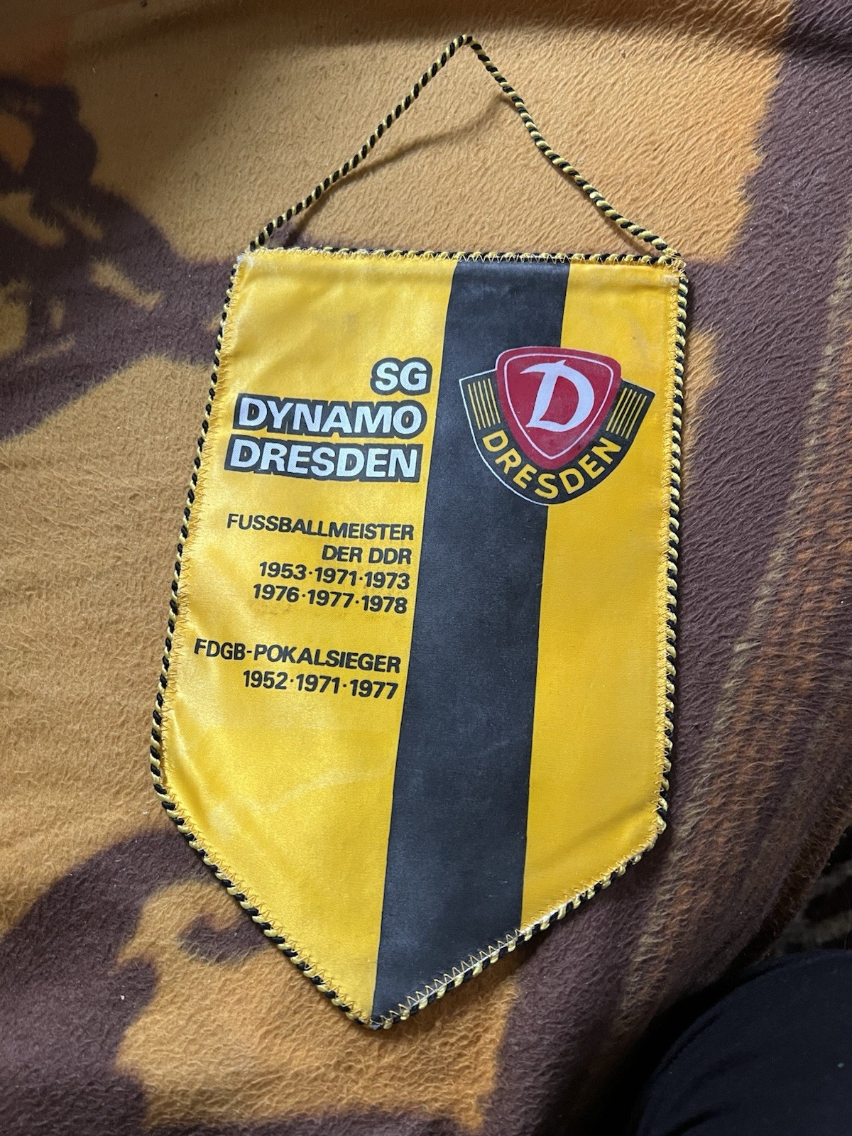 Collectibles Pennant by Dynamo Dresden with Signatures