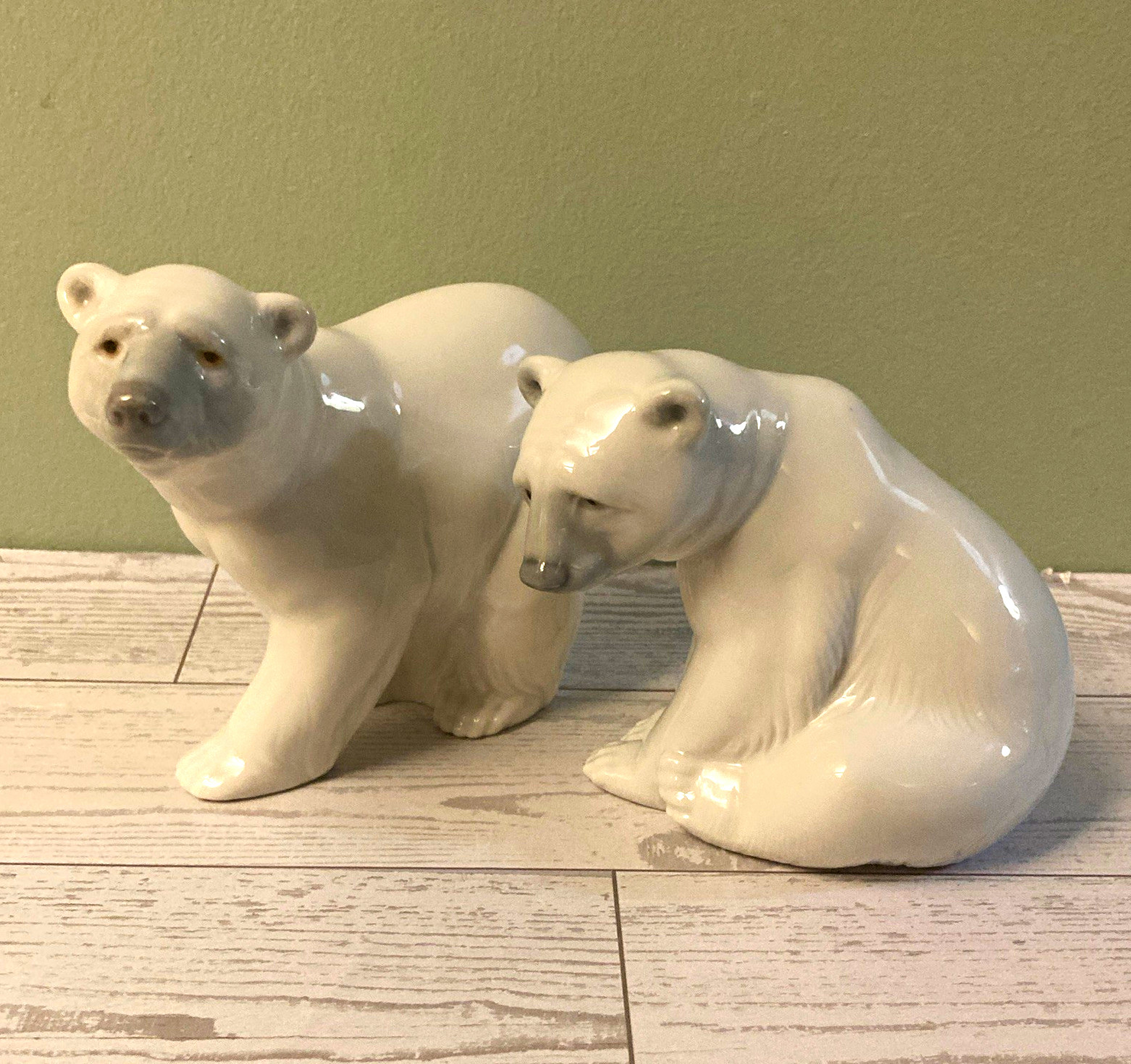 LLADRO Spain Polar Bear Figures ~  