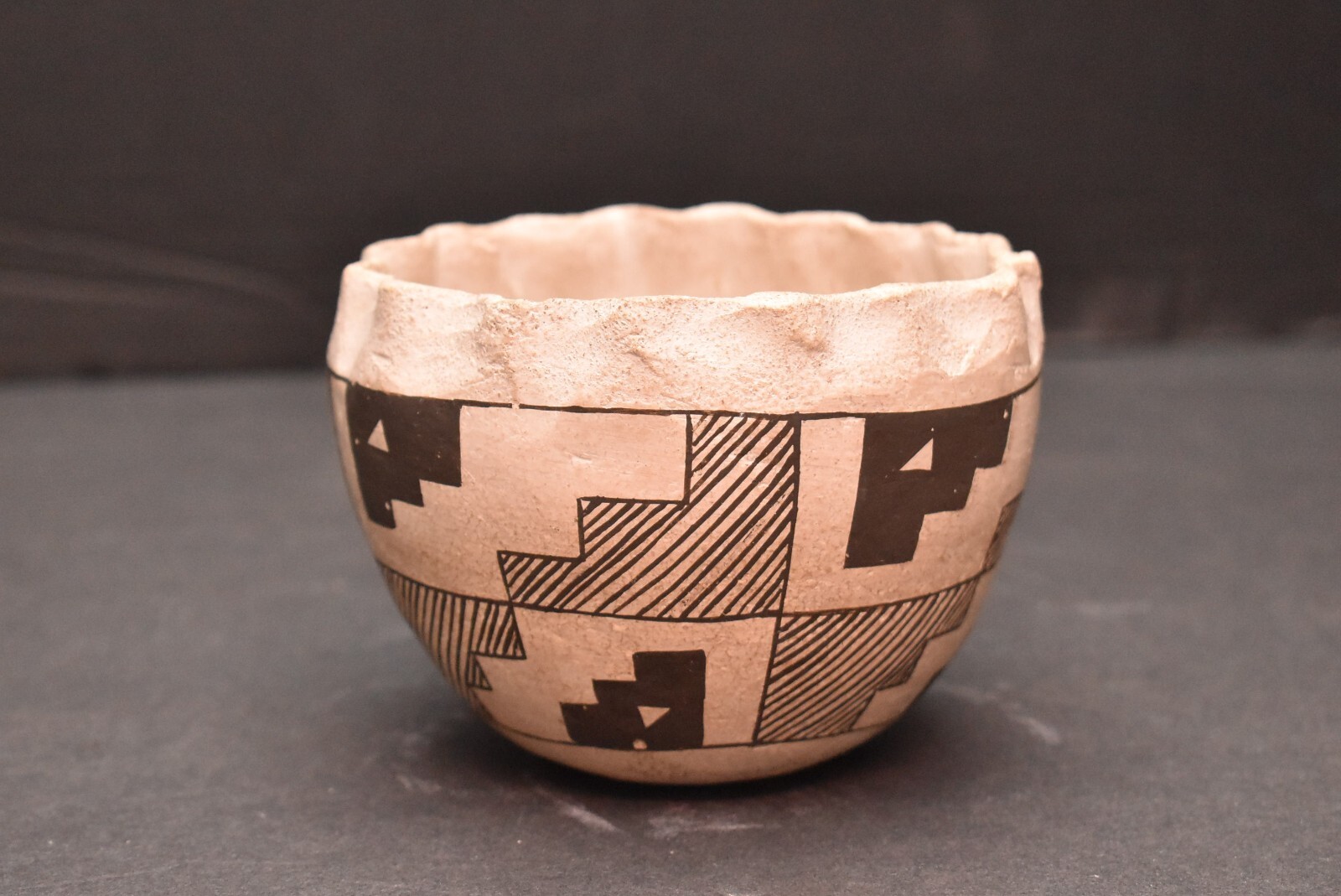 ATQ ACOMA PUEBLO GEOMETRIC POTTERY JAR POT NATIVE AMERICAN INDIAN Pinched VTG
