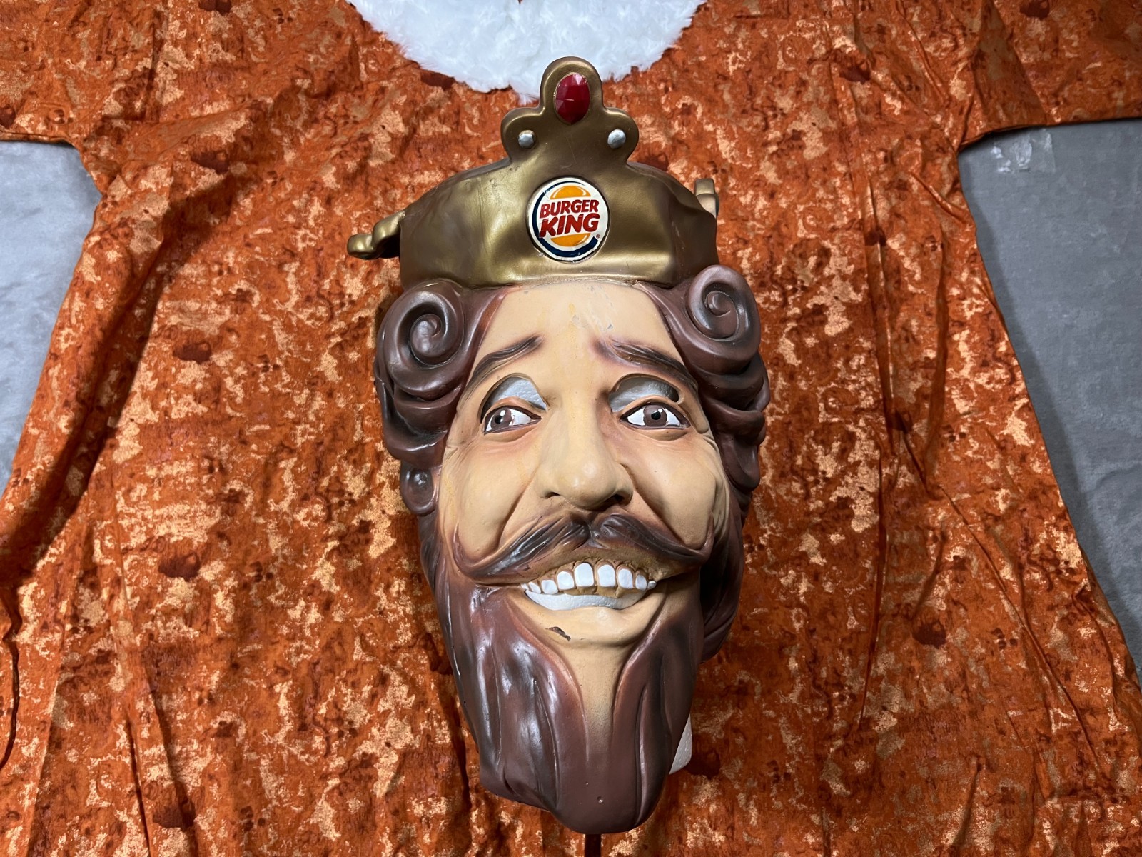 Vintage Burger King Costume - 2007 BK Mask - Rubie\'s Costume Company - Halloween