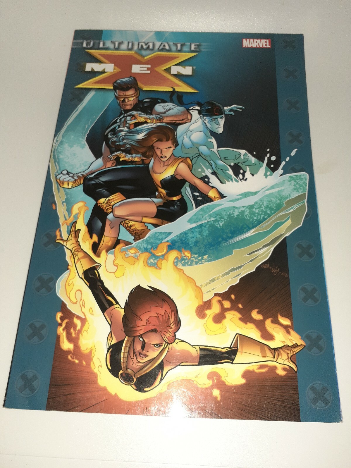 Marvel Ultimate X-Men Book 5 TPB Pre-owned 8.5 