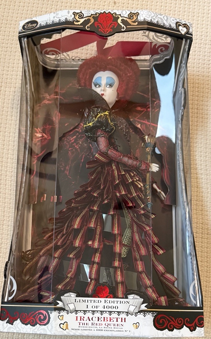Disney Store Iracebeth The Red Queen Limited Edition Doll 17\