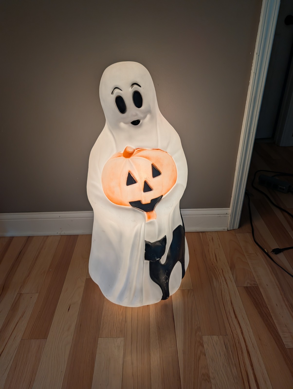 C. Vintage Empire Halloween Blow Mold Ghost Black Cat Pumpkin Decor