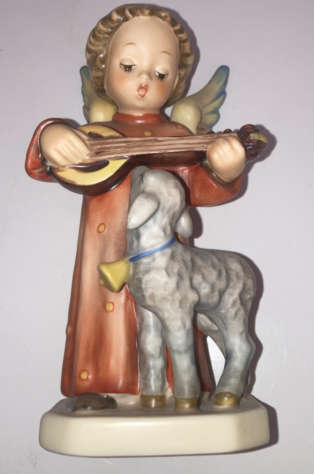 Vintage 1983 Hummel #83 Angel Serenade w/ Lamb & Mandolin Figurine 5 1/2