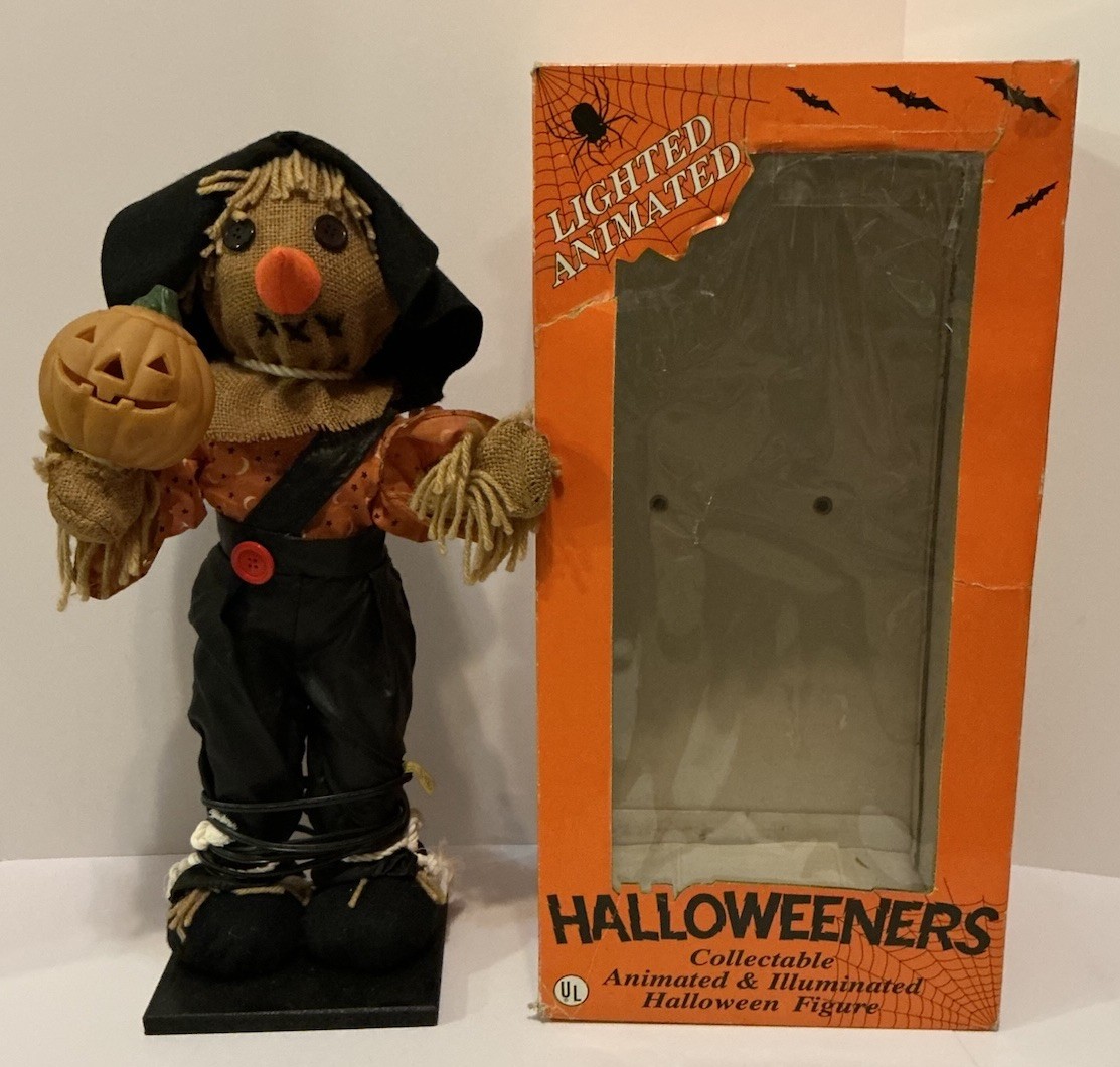 VINTAGE UNDERWRITERS LABORATORIES ANIMATED SCARECROW HALLOWEEN FIGURE WORKING