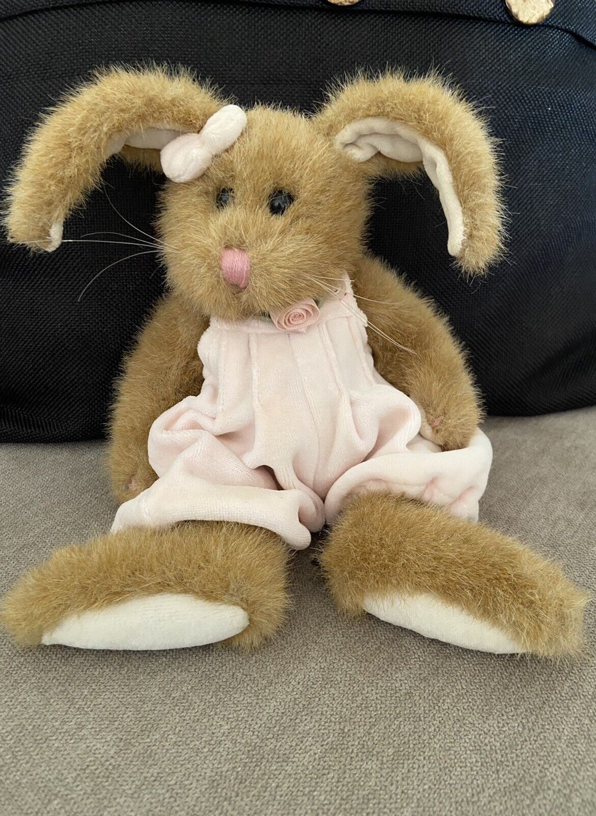 Vintage 1985-1997 Boyds Bear Collection Plush Bunny Rabbit w/Pink Rose & Jumper