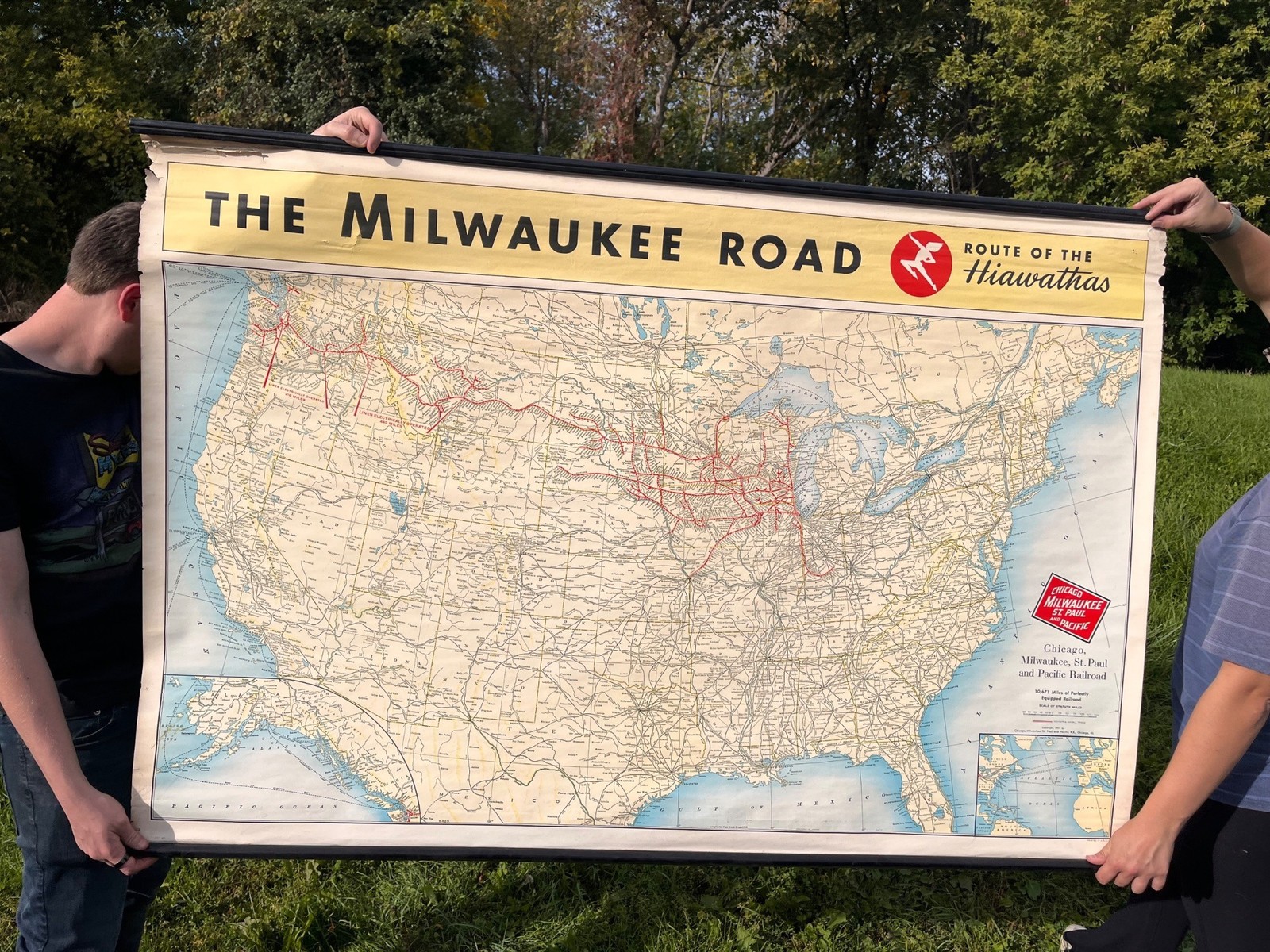 Vintage 1951 Milwaukee Road Chicago Milwaukee St. Paul & Pacific Railroad Map