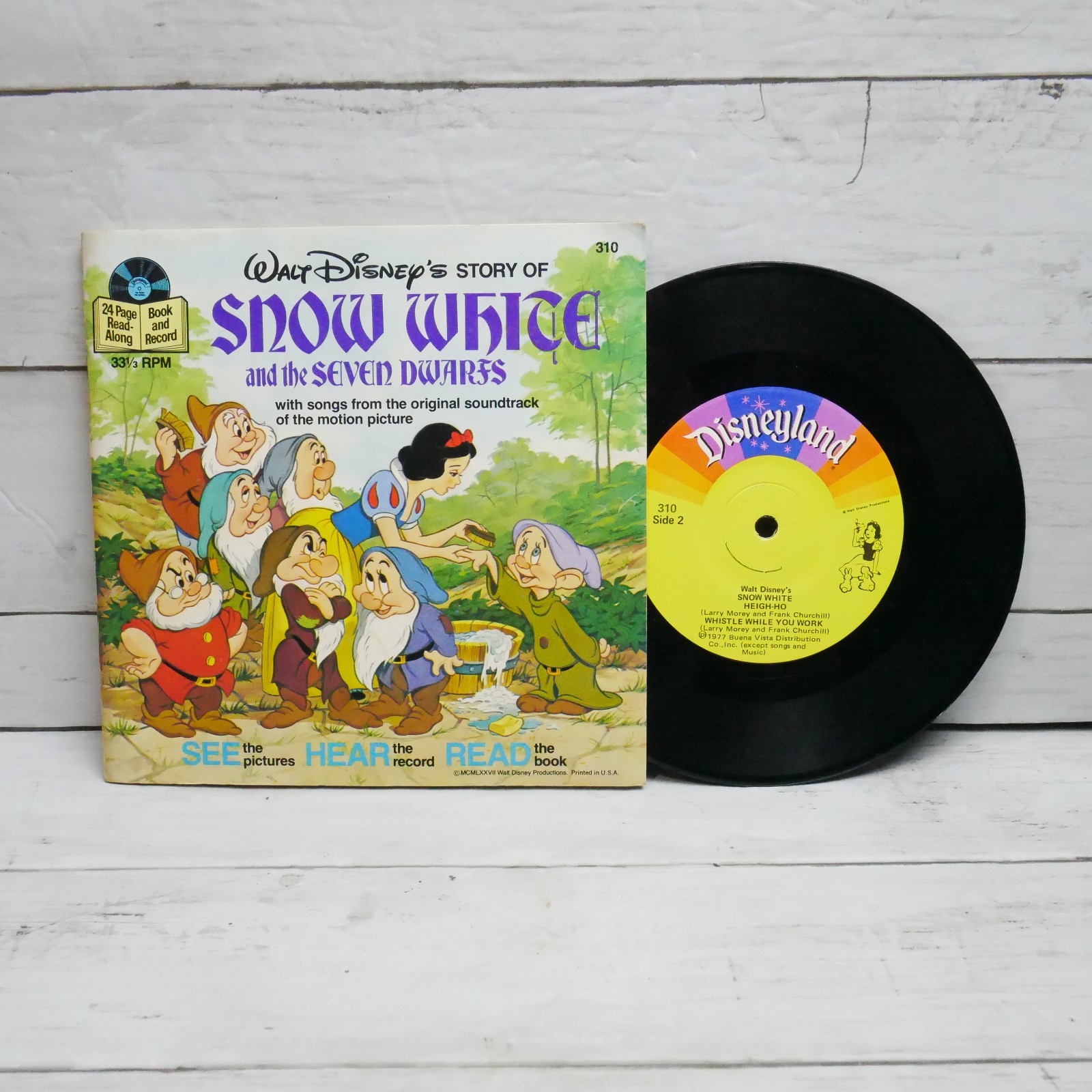 Vintage Snow White & The Seven Dwarfs Walt Disney Story Read Along Book & Vinyl