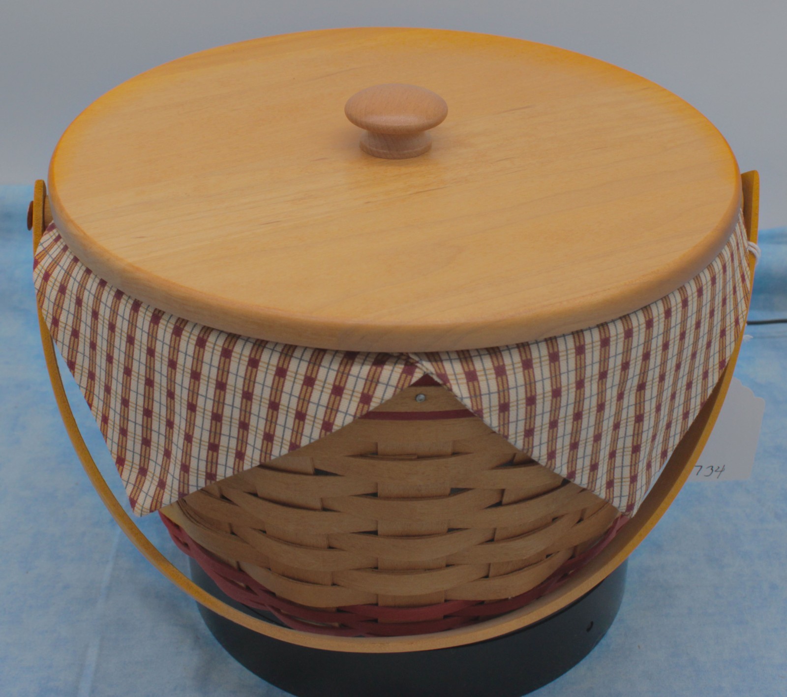Longaberger 1999 Homestead Collector’s Club Basket with Lid, Liner & Protector