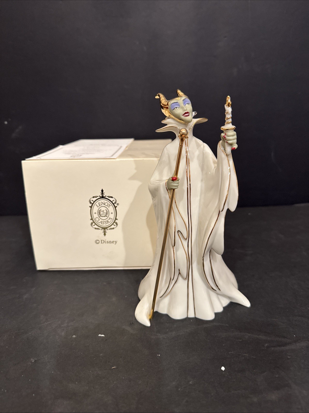 Rare Lenox Disney Showcase Maleficent Sleeping Beauty Figurine 8.75” H Chip