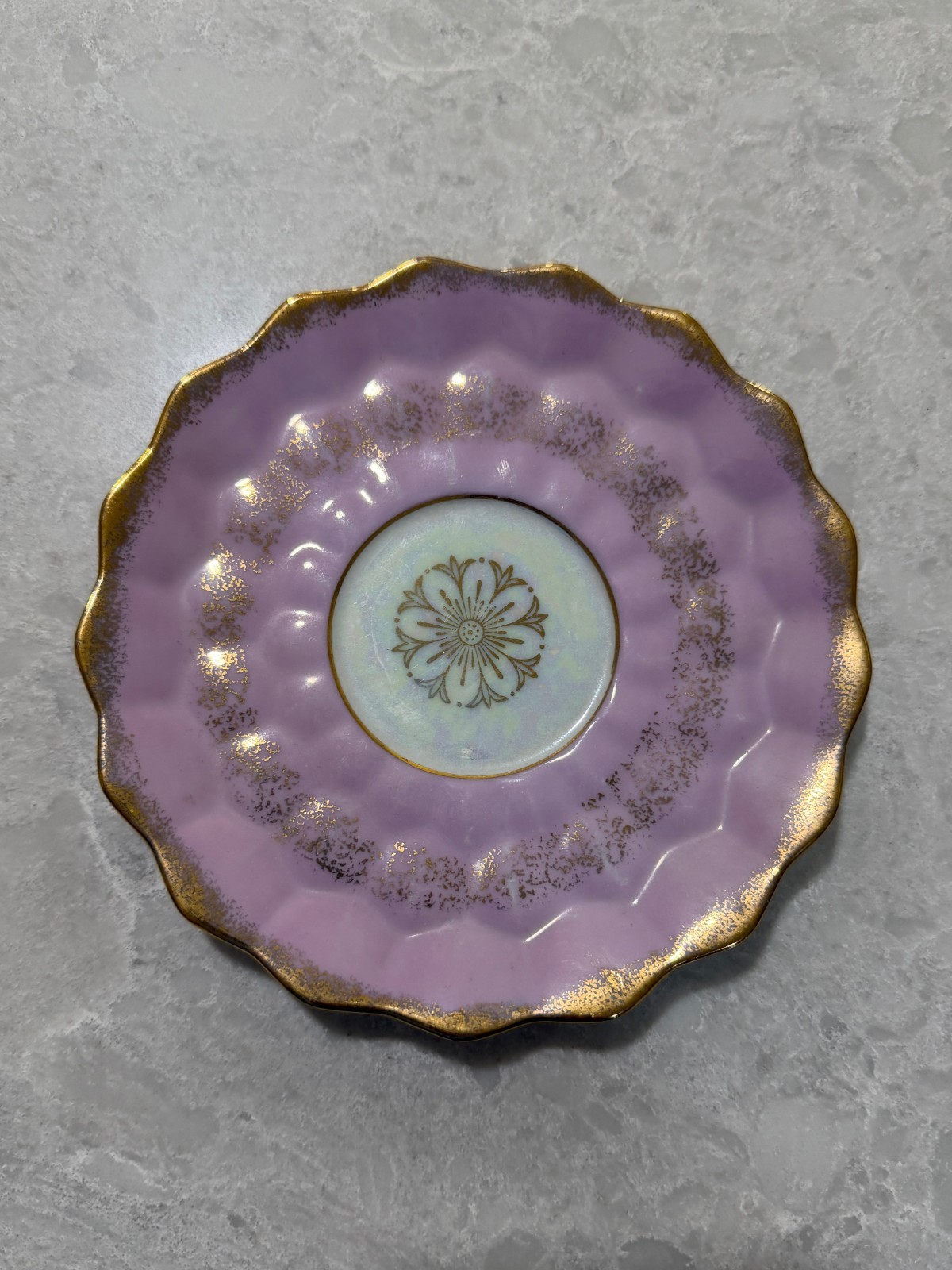**VINTAGE** Very Fine China Royal Halsey saucer, Pink & Gold - Excellent