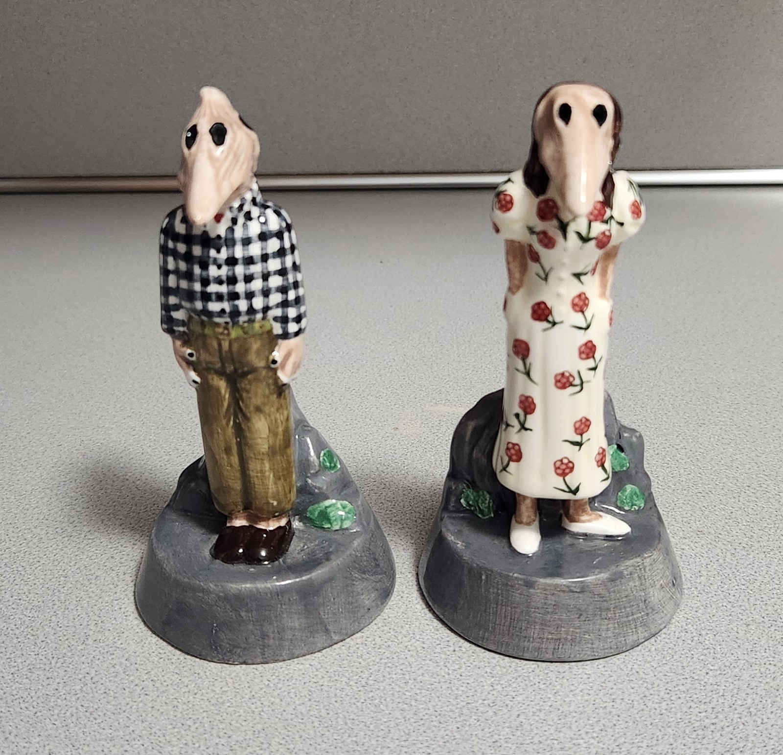 Beetlejuice Vintage 2001 Barbara and Adam Stretch Face Salt and Pepper Shakers